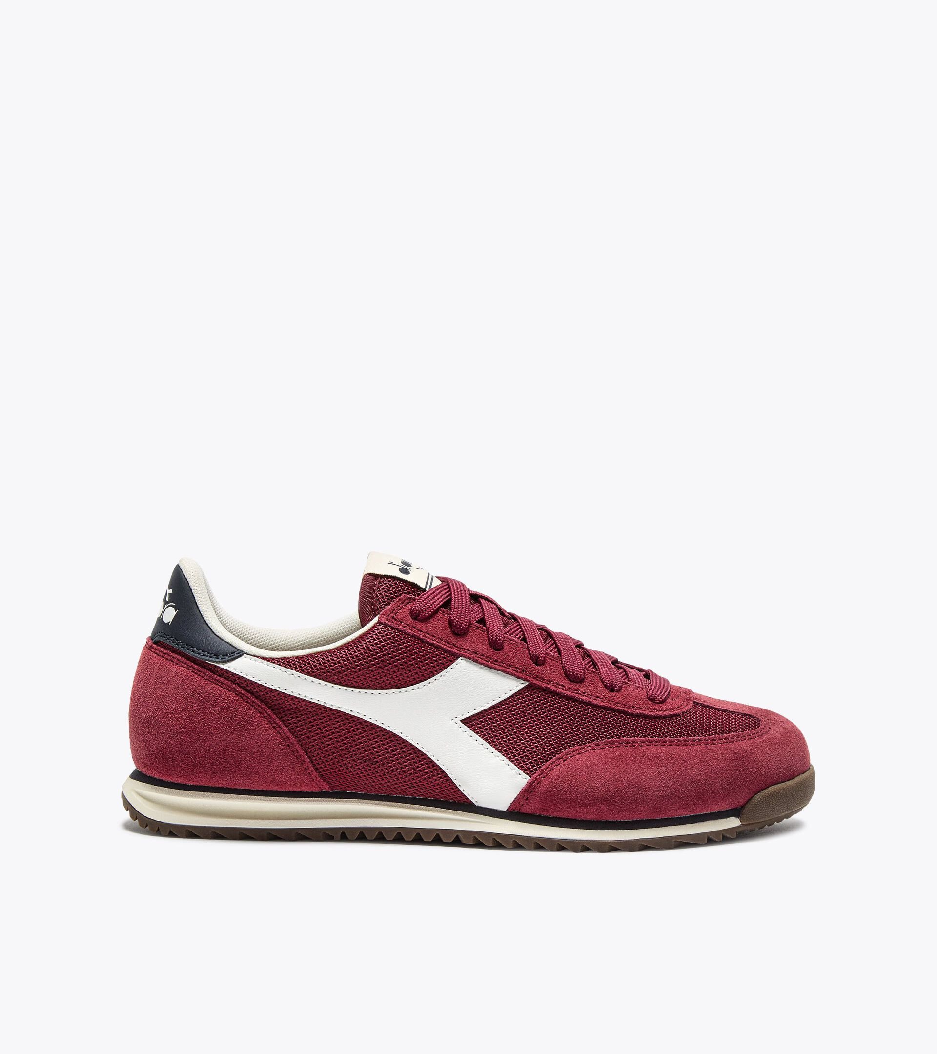 Low-profile suede sneaker - All-gender CROSS RHUBARB /BLUE NIGHTS - Diadora
