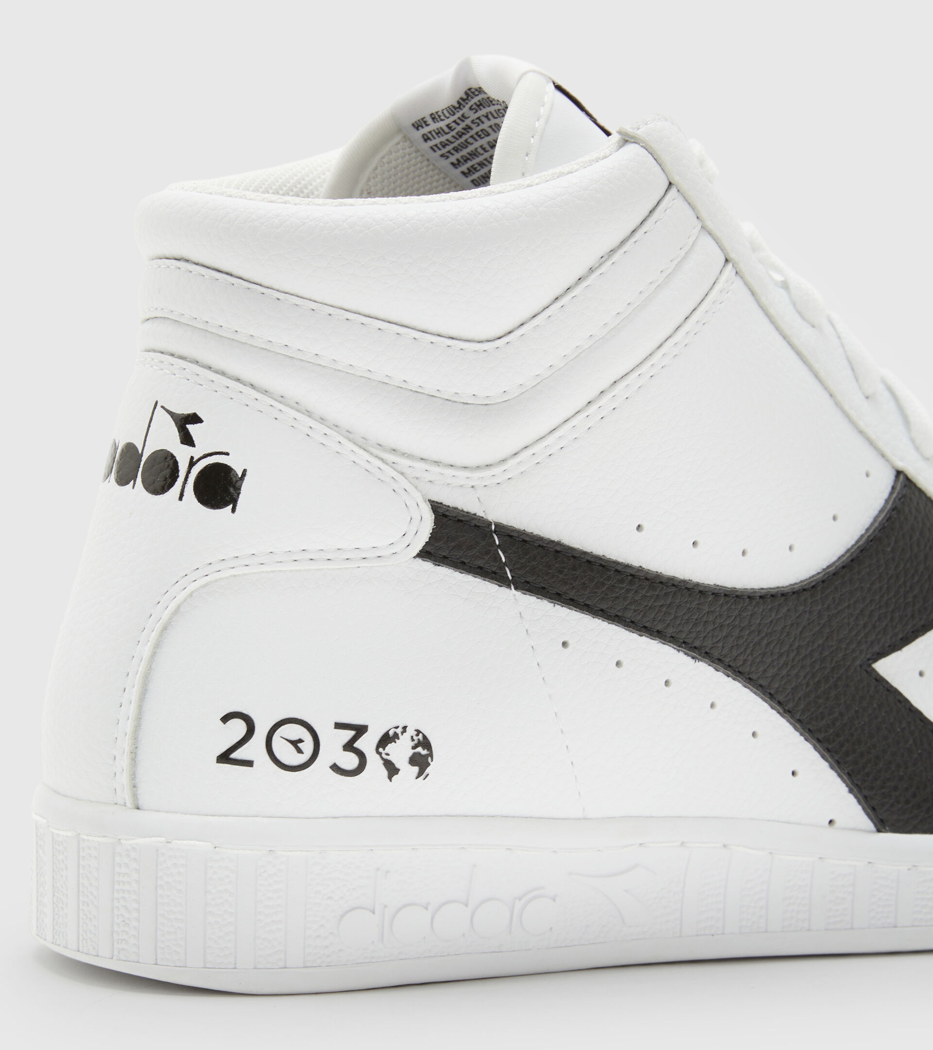 Sports shoes - Unisex GAME L HIGH 2030 WHITE/WHITE/WHITE - Diadora