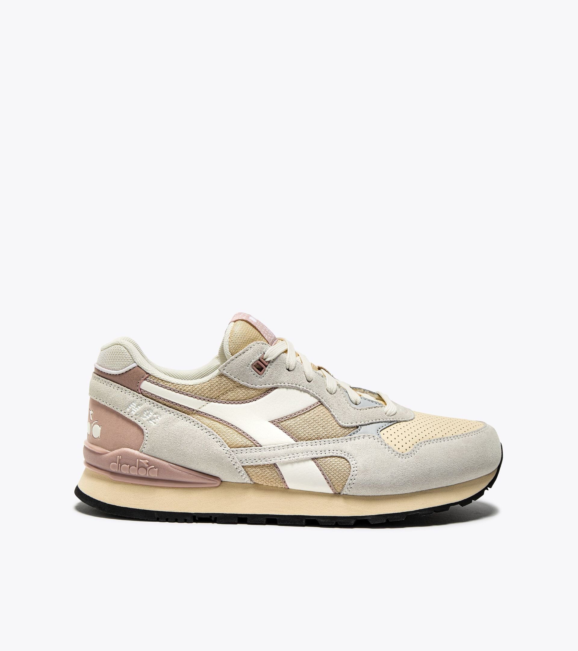 Zapatilla deportiva - Para todos los géneros N.92 ADVANCE ADOBE ROSE/BLEACHED SAND - Diadora
