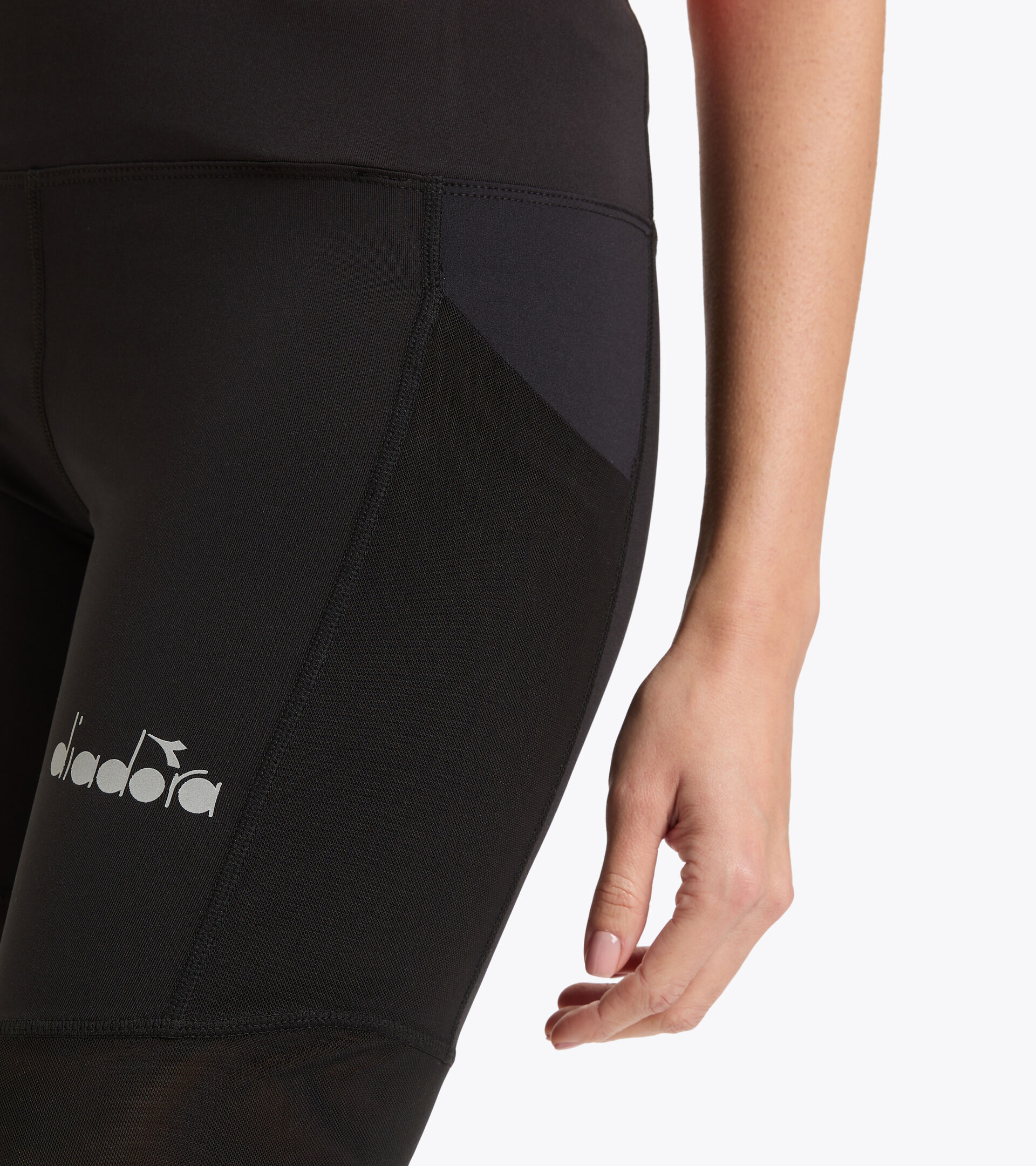 Sports shorts - Women L. BIKE SHORTS BE ONE W BLACK - Diadora