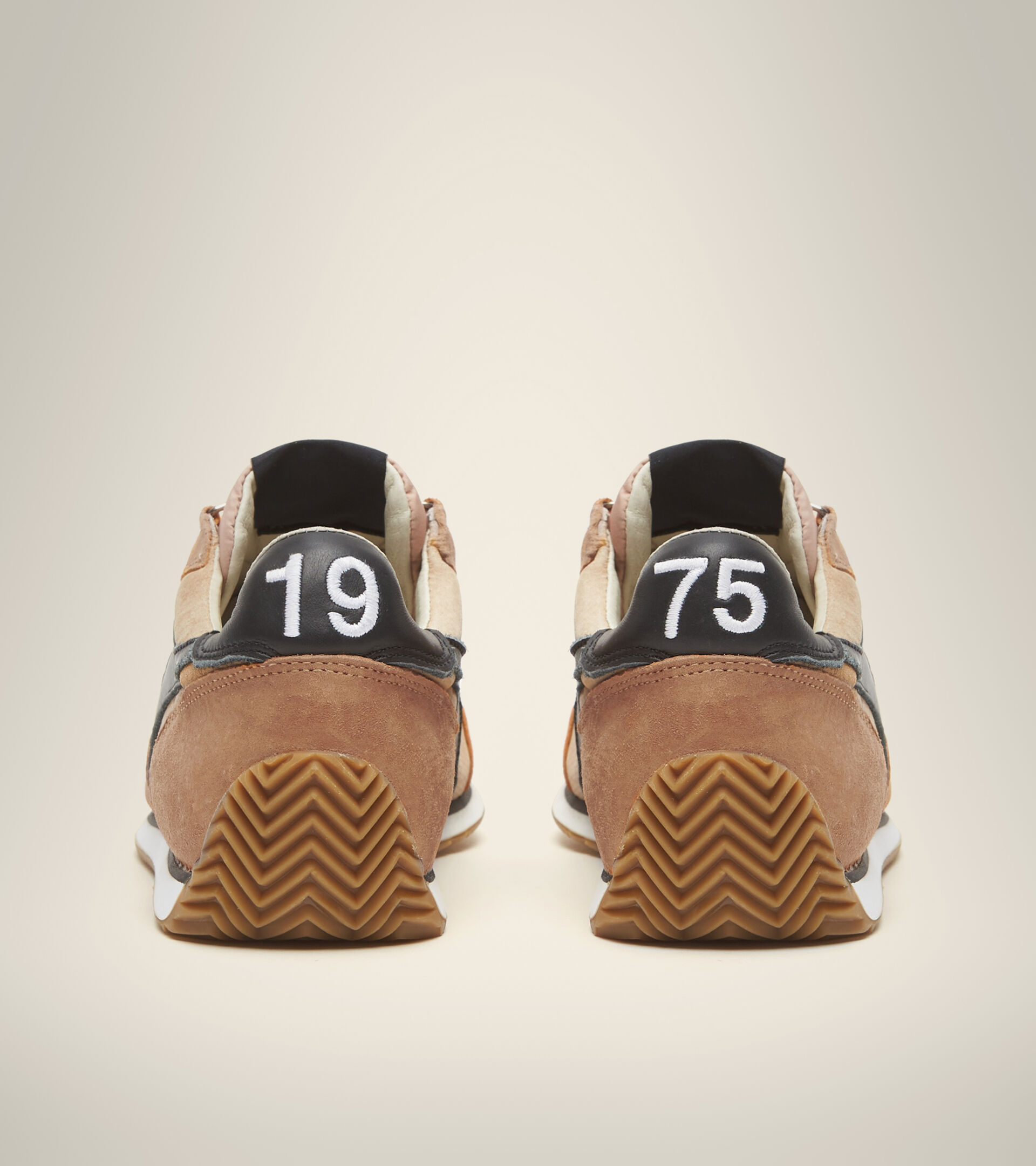 Zapatilla Heritage - Unisex EQUIPE SUEDE SW DESERT MIST - Diadora