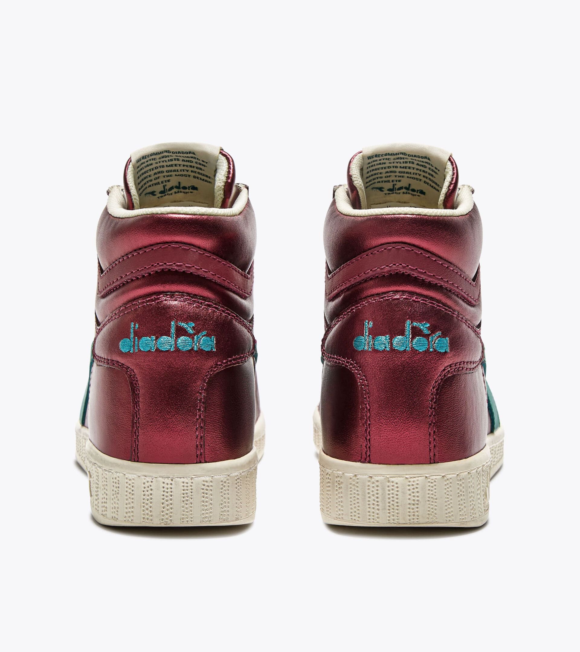 Zapatilla deportiva de piel - Mujer  GAME L HIGH METALLIC WN ROJO SECOYA - Diadora