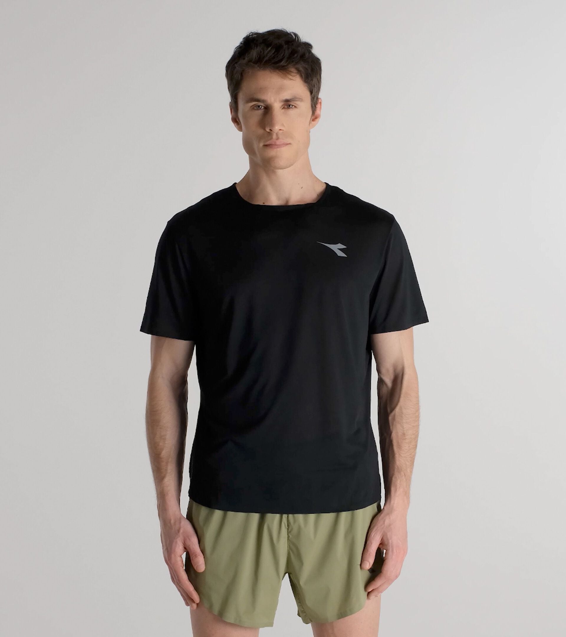 Super Light FIBRAZERO t-shirt  - Running - Men&rsquo;s SS T-SHIRT SUPER LIGHT FIBRAZERO BLACK - Diadora