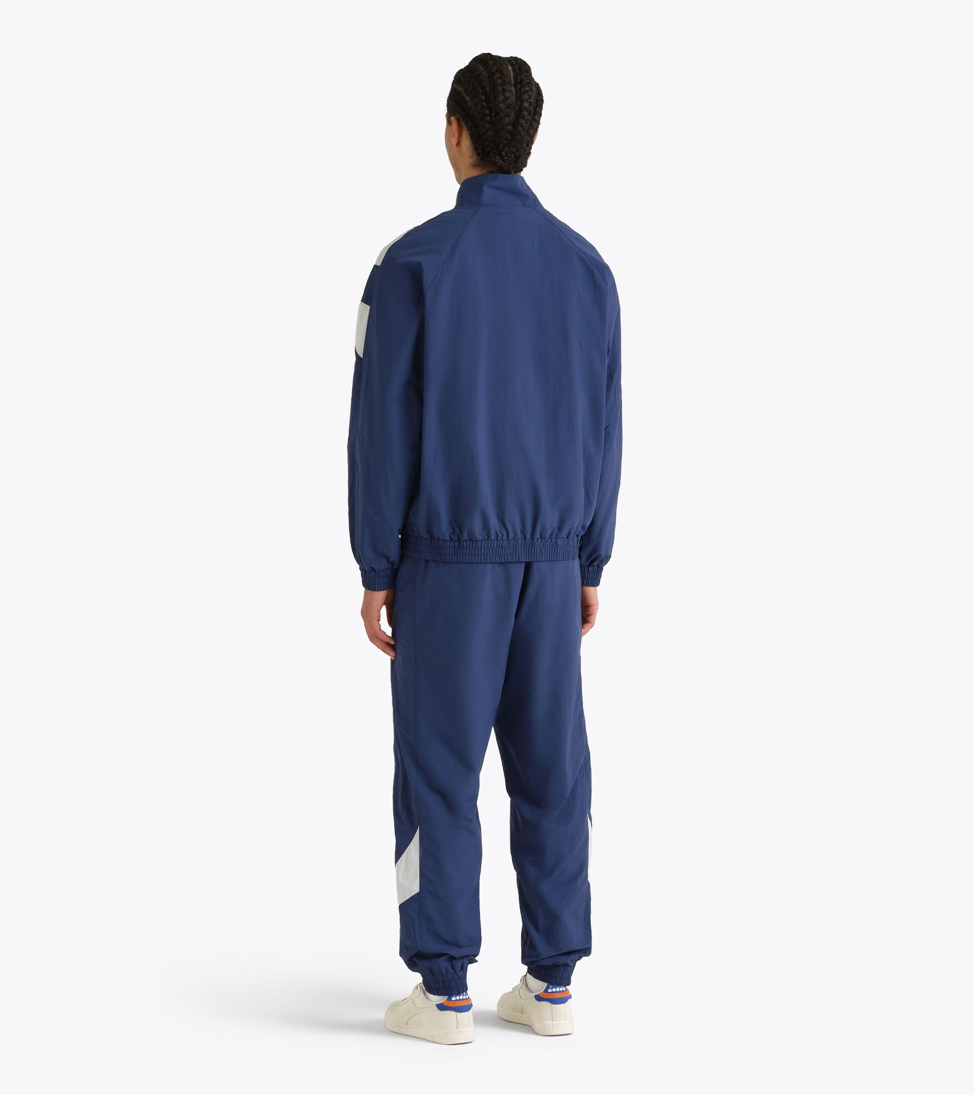 Ch&aacute;ndal de ripstop - Para todos los g&eacute;neros
 TRACKSUIT LOGO EXC. I AZUL MARINO PEONIA - Diadora