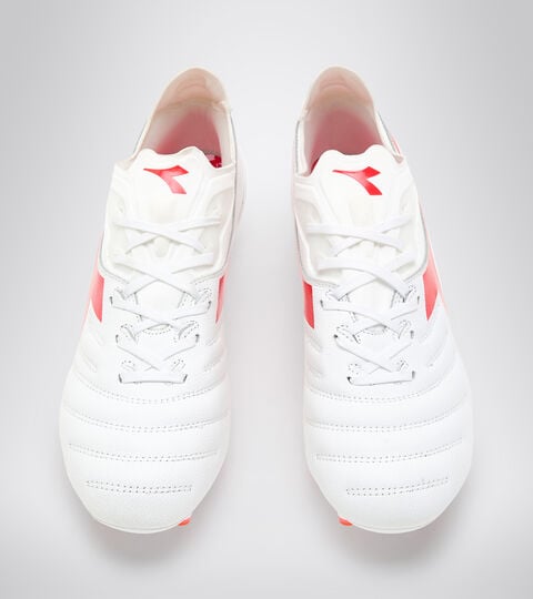 BRASIL ELITE TECH LPX, BLANCO/ROJO MILAN Botas de fútbol para terrenos compactos BRASIL ELITE TECH LPX BLANCO/ROJO MILAN - Diadora