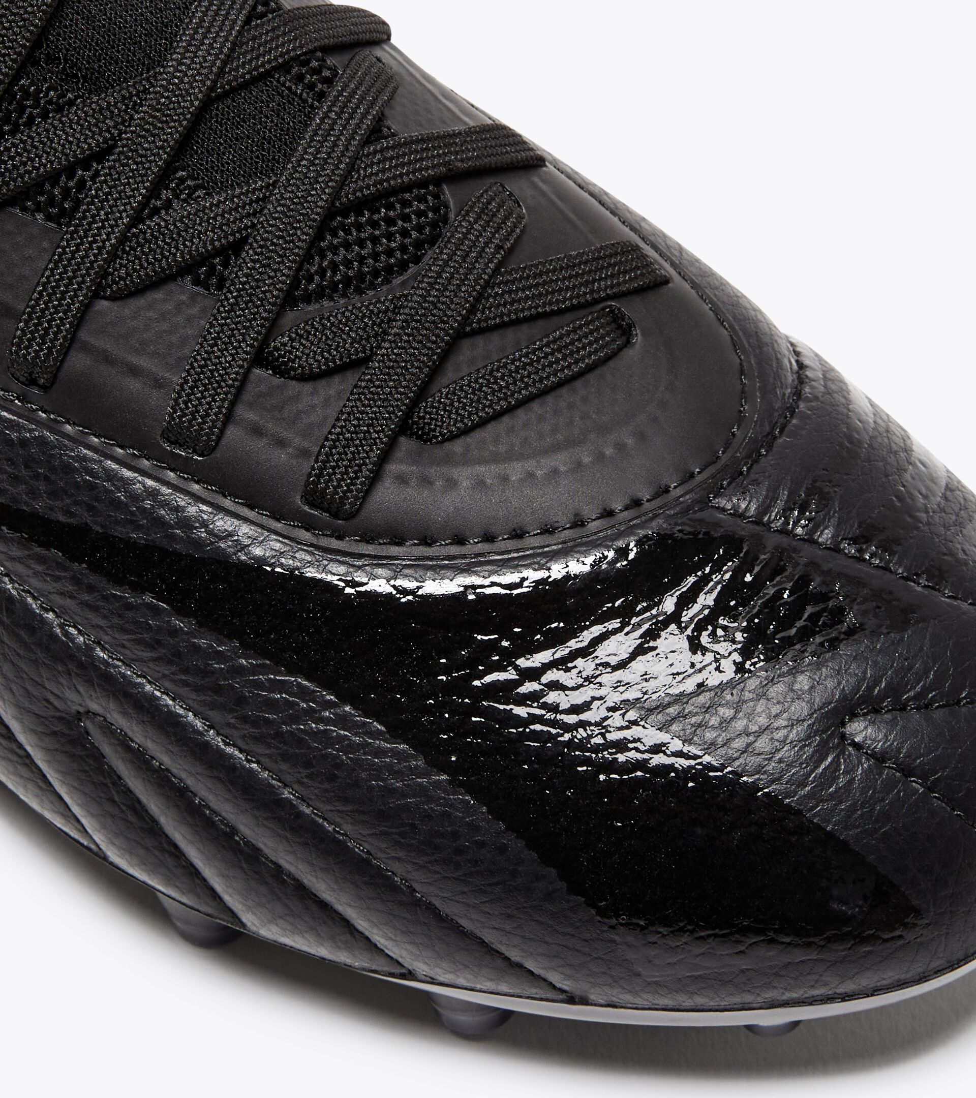 Leather calcio boots for firm ground - All-Gender MAXIMUS ELITE SLX BLACK - Diadora