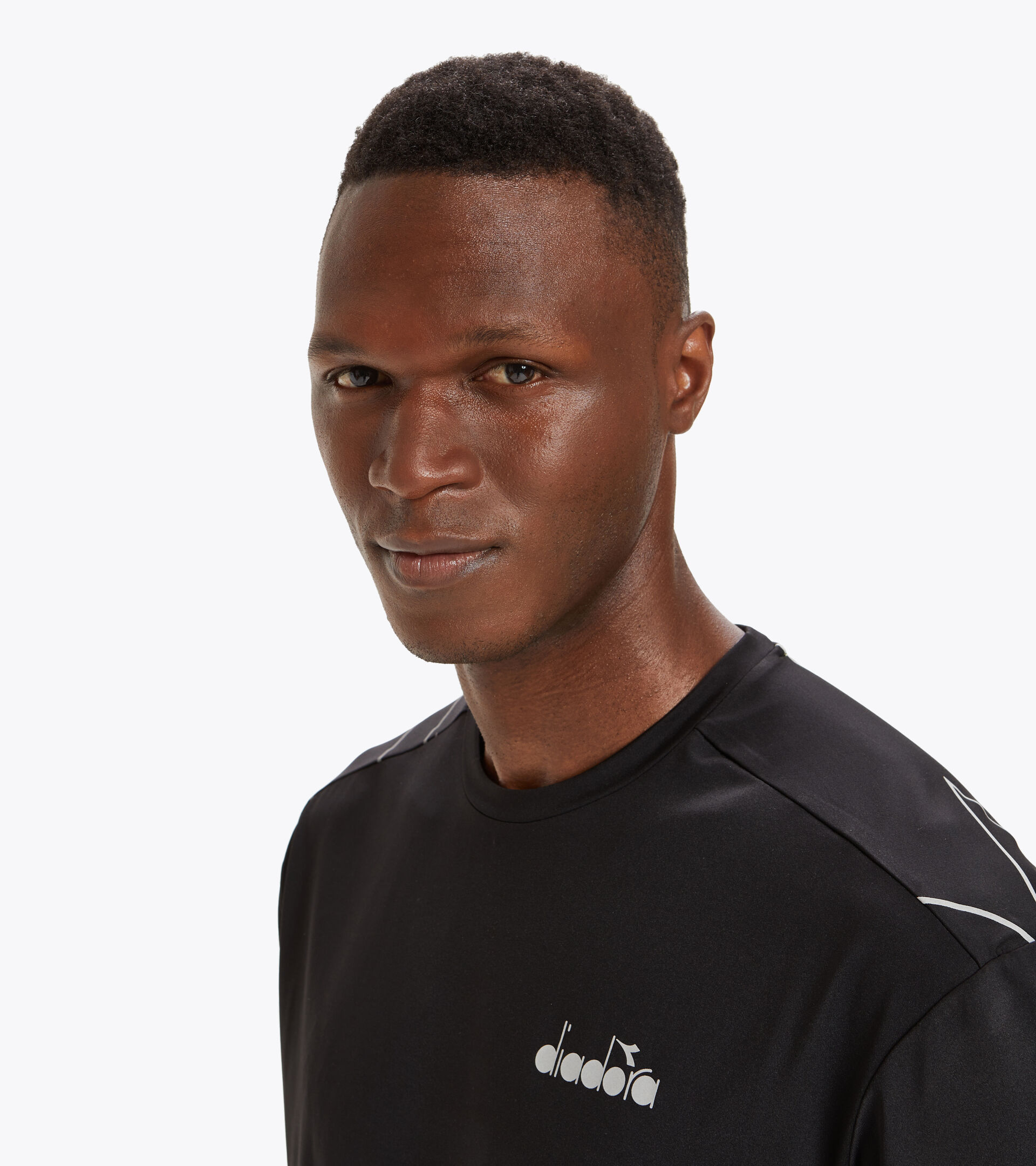 Running T-shirt - Men SS T-SHIRT BE ONE TECH BLACK - Diadora