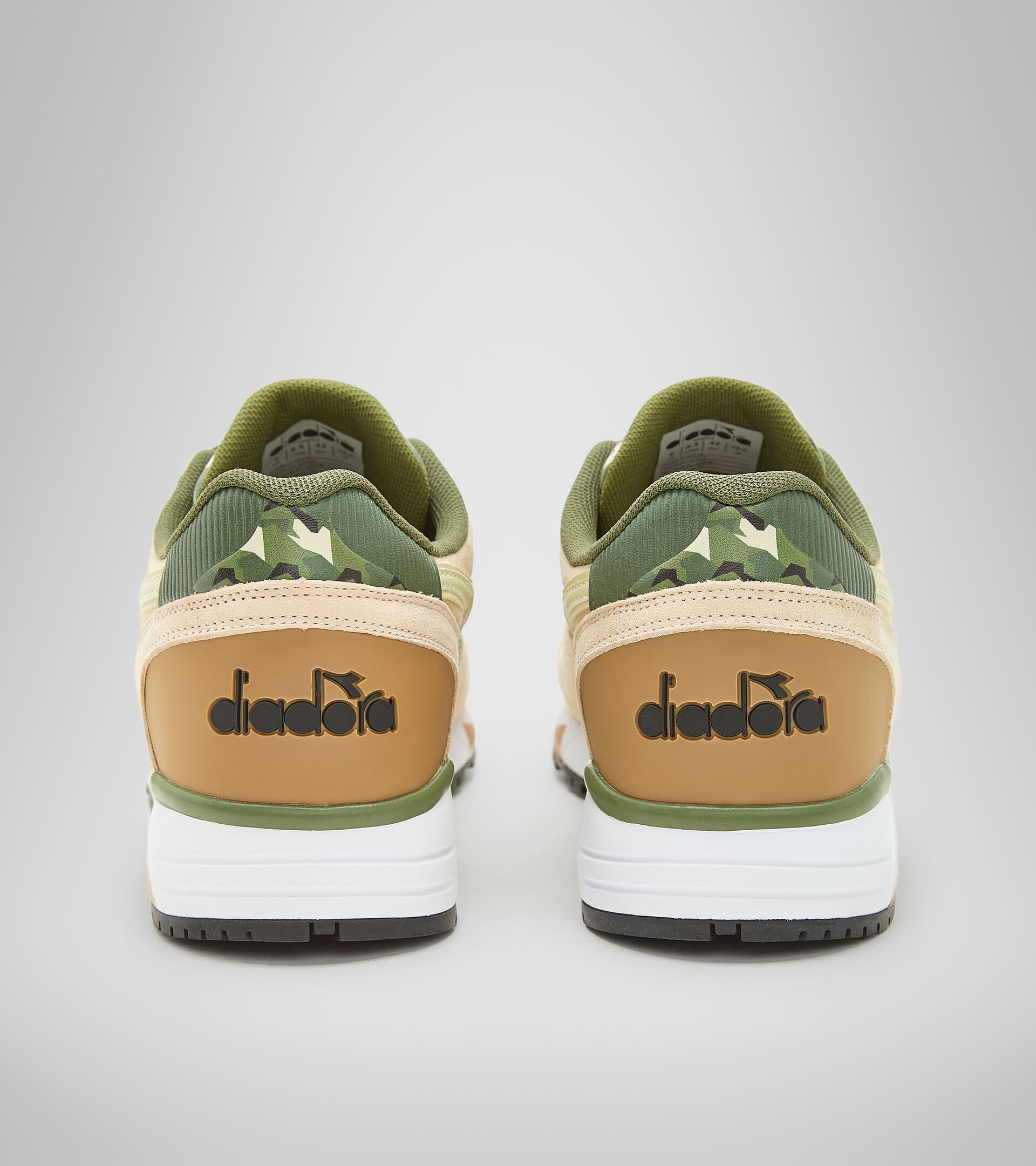 diadora sneakers for men green