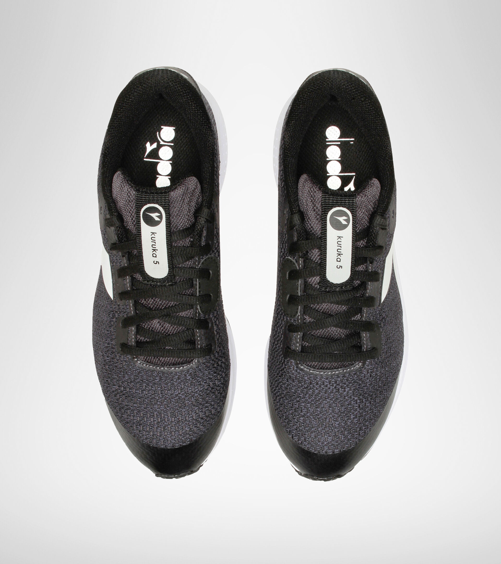 Running shoe - Women KURUKA 5 W BLACK/SILVER - Diadora