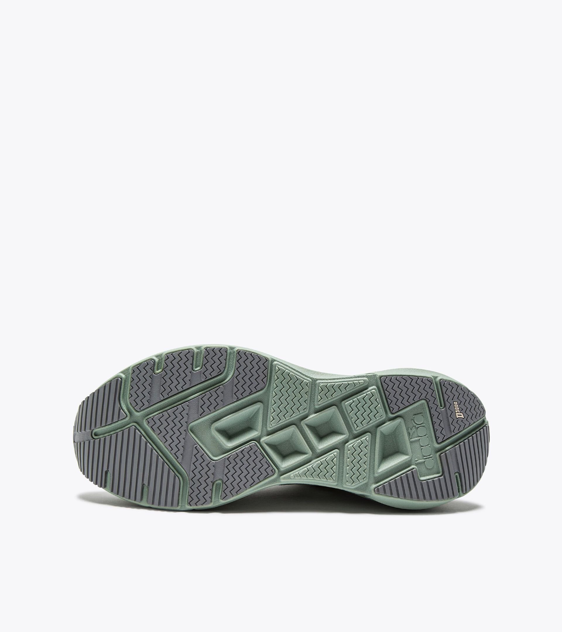 Zapatilla de running - Comodidad y estabilidad - Hombre CELLULA FROSTY GREEN /WHISPER WHITE - Diadora