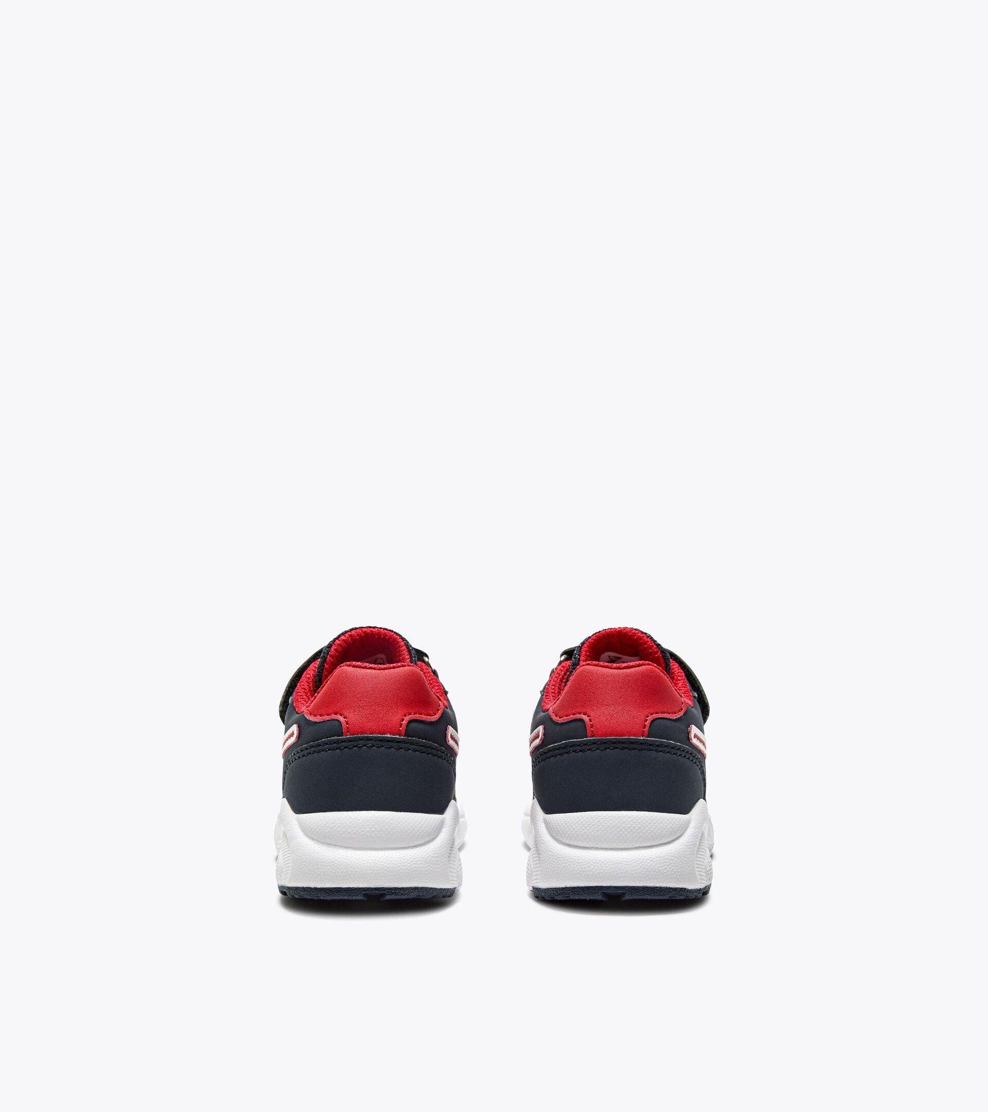 Kids’ sports shoe - All-gender - 1 to 3 years old
FALCON 5 SL I BLUE CORSAIR/WHITE/FIERY RED - Diadora