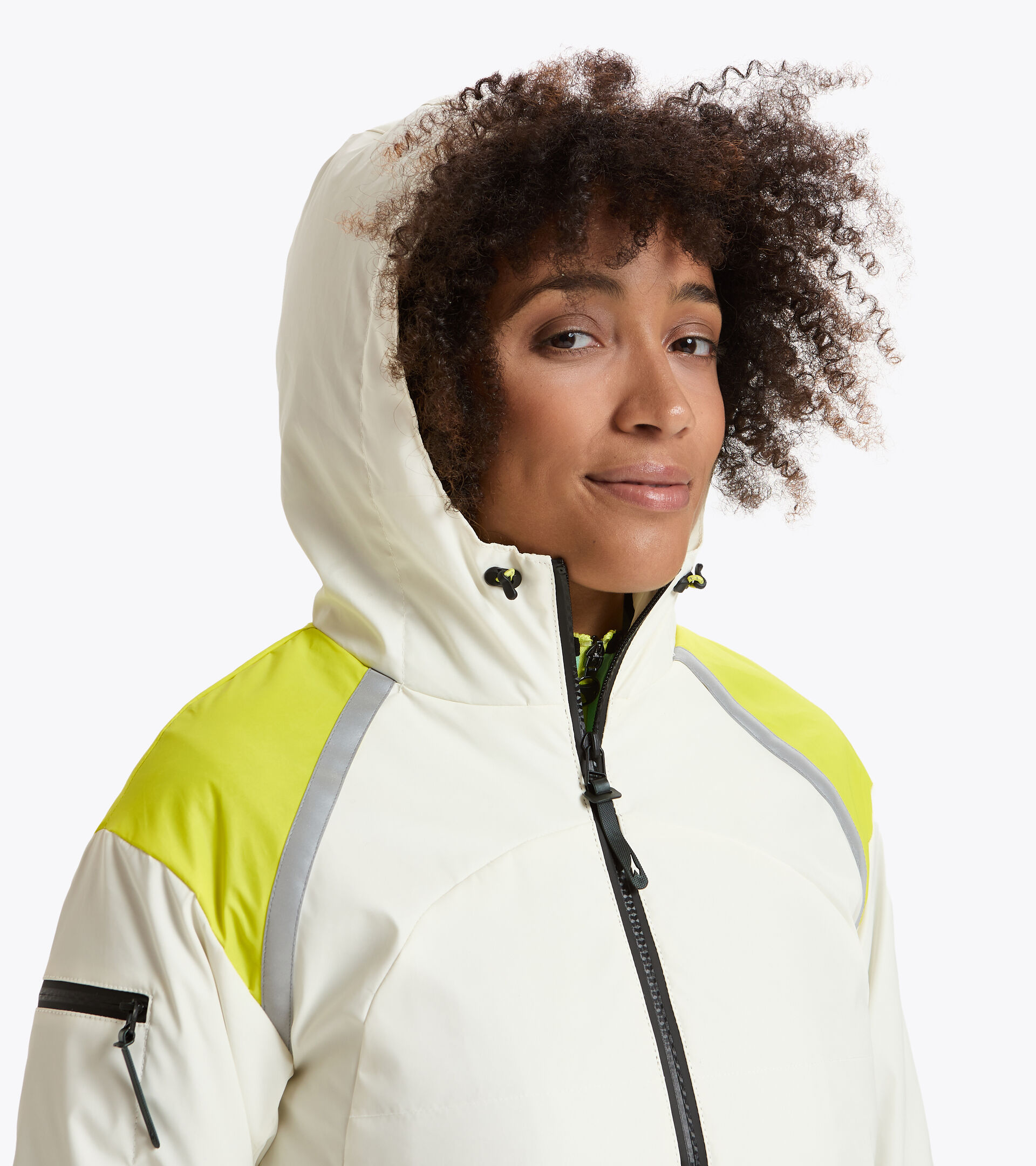 Reflektierende Laufjacke - Damen L. BRIGHT JACKET BE ONE MARSHMALLOW WEISS - Diadora