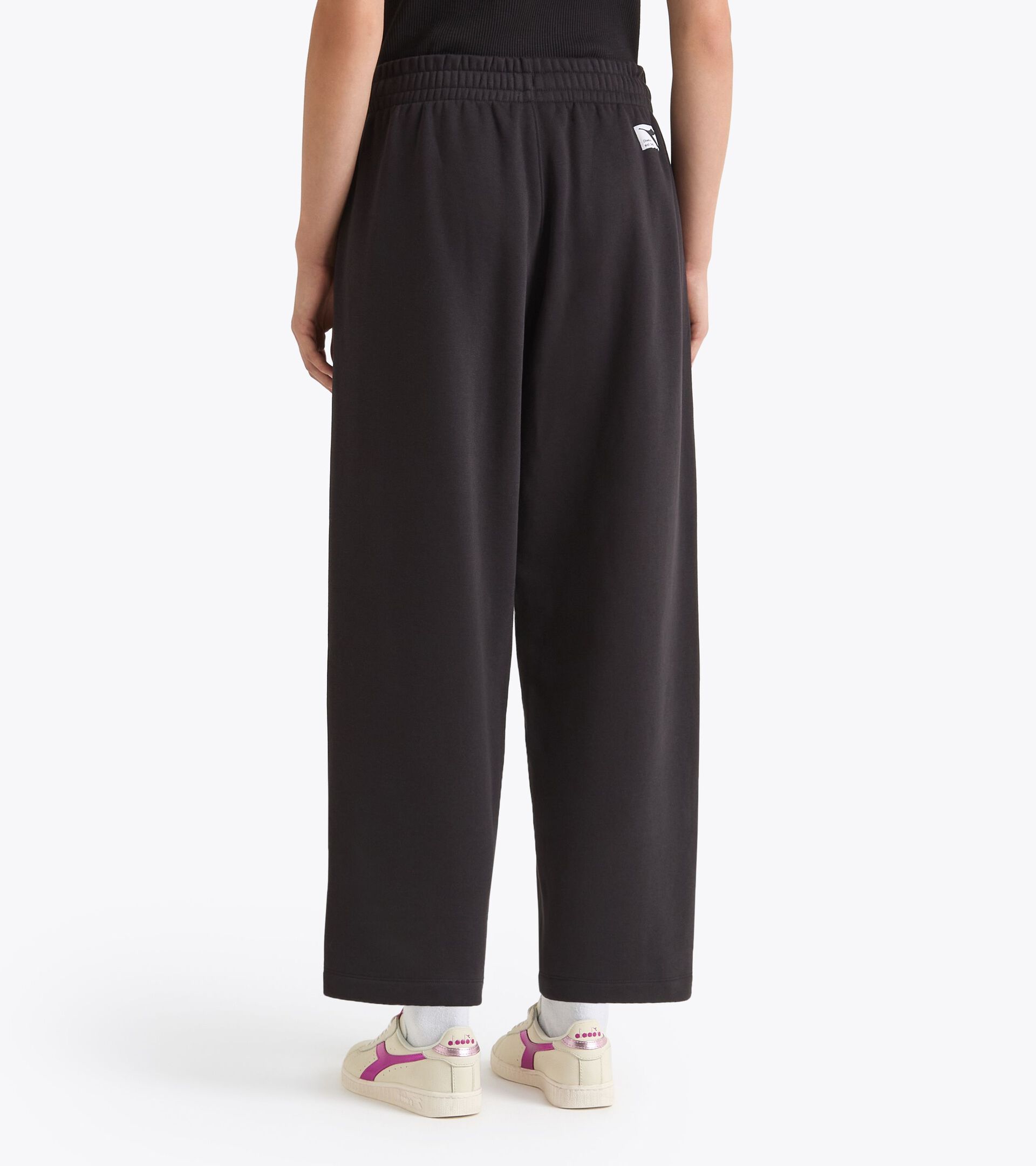 Sporthose - Damen
 L. PANTS ATHL. LOGO SCHWARZ - Diadora