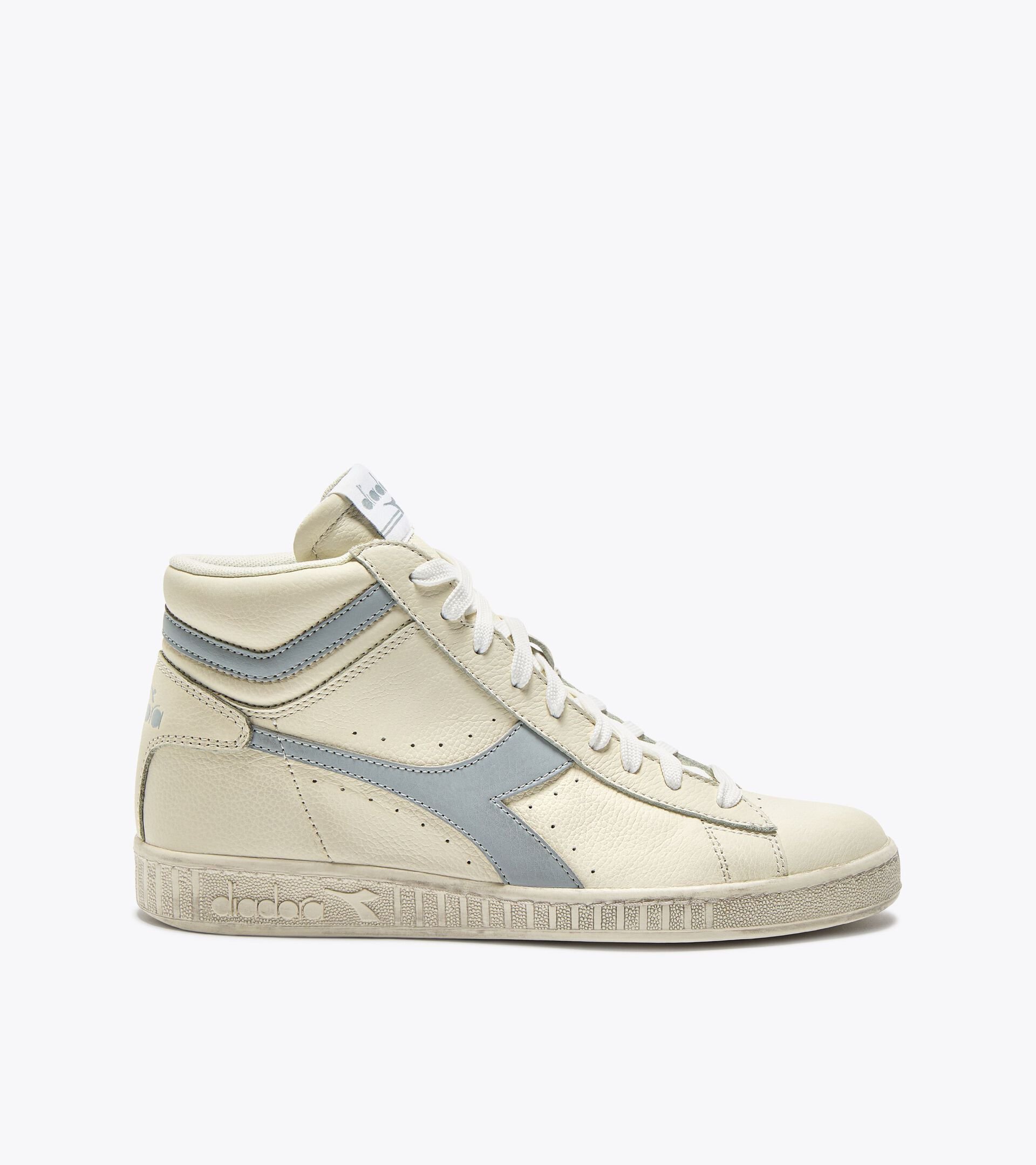 Sporty sneakers - All-Gender GAME L HIGH WAXED WHITE/HIGH RISE - Diadora