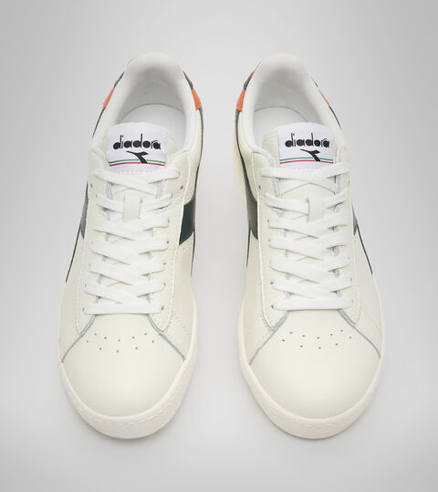 GAME L LOW, BLANCO/PICEA MAS OSCURA Zapatilla deportiva - Unisex GAME L LOW BLANCO/PICEA MAS OSCURA - Diadora