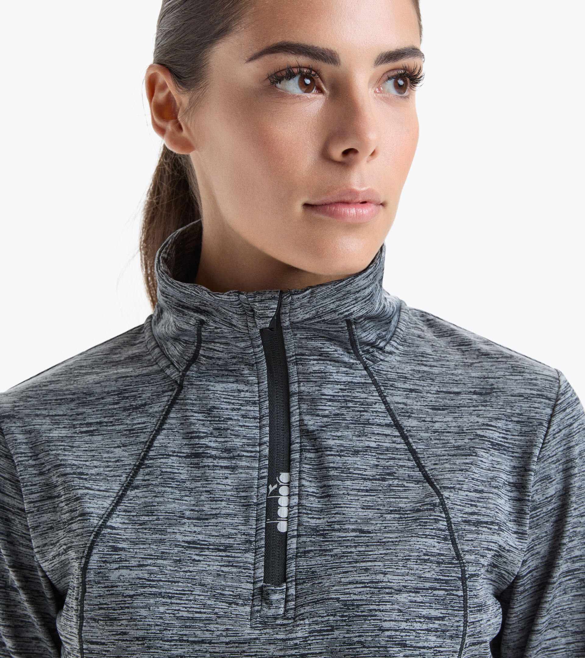 Camiseta de manga larga para correr 1/2 cremallera - Mujer L. WARM UP WINTER SWEAT BE ONE NEGRO - Diadora