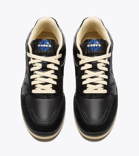 B.560 BOMBER, NERO Sneaker Heritage- Per ogni genere
B.560 BOMBER NERO - Diadora