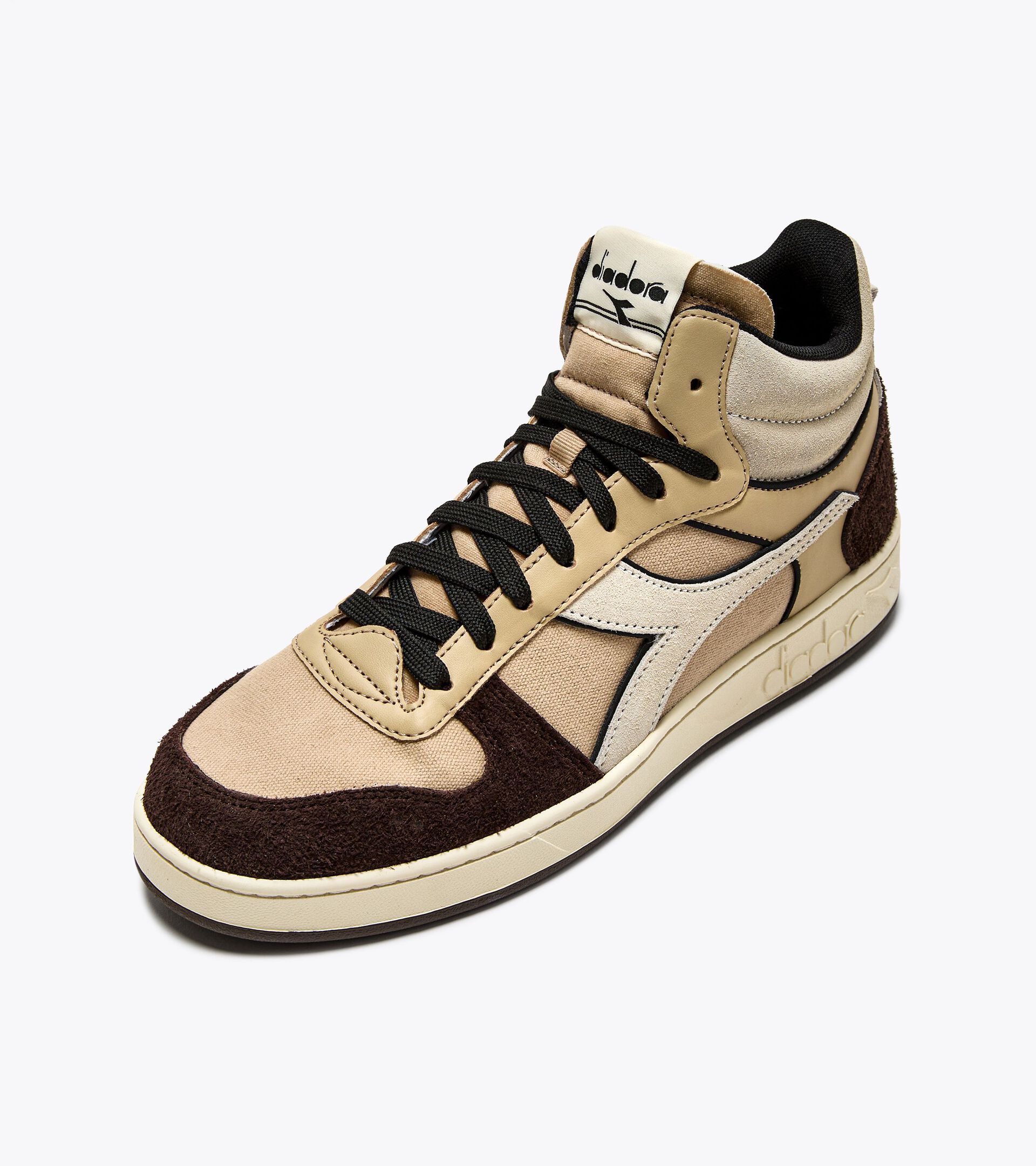 Sportschuh - Gender neutral MAGIC BASKET DEMI TREATED PERSIMONE BEIGE/KOLONIAL BRAUN - Diadora