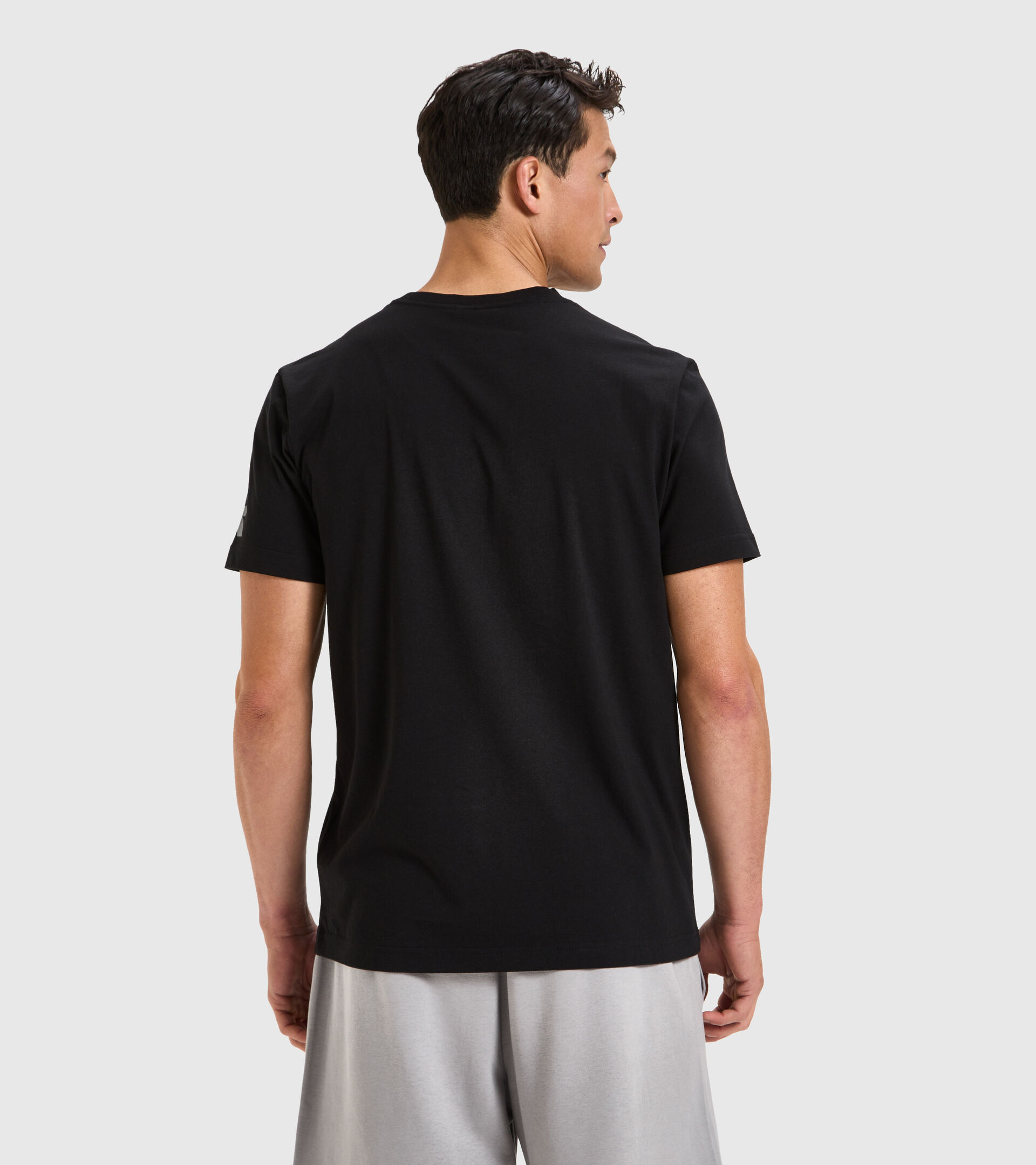 T-Shirt aus Baumwolle - Herren T-SHIRT SS TWIST SCHWARZ - Diadora