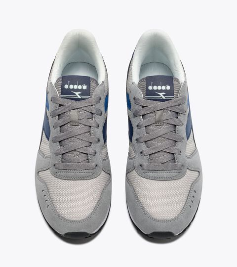 Sneakers en daim - Pour tous les genres
 CAMARO M2 GRIGIO FINALE /BLU LAPIS - Diadora