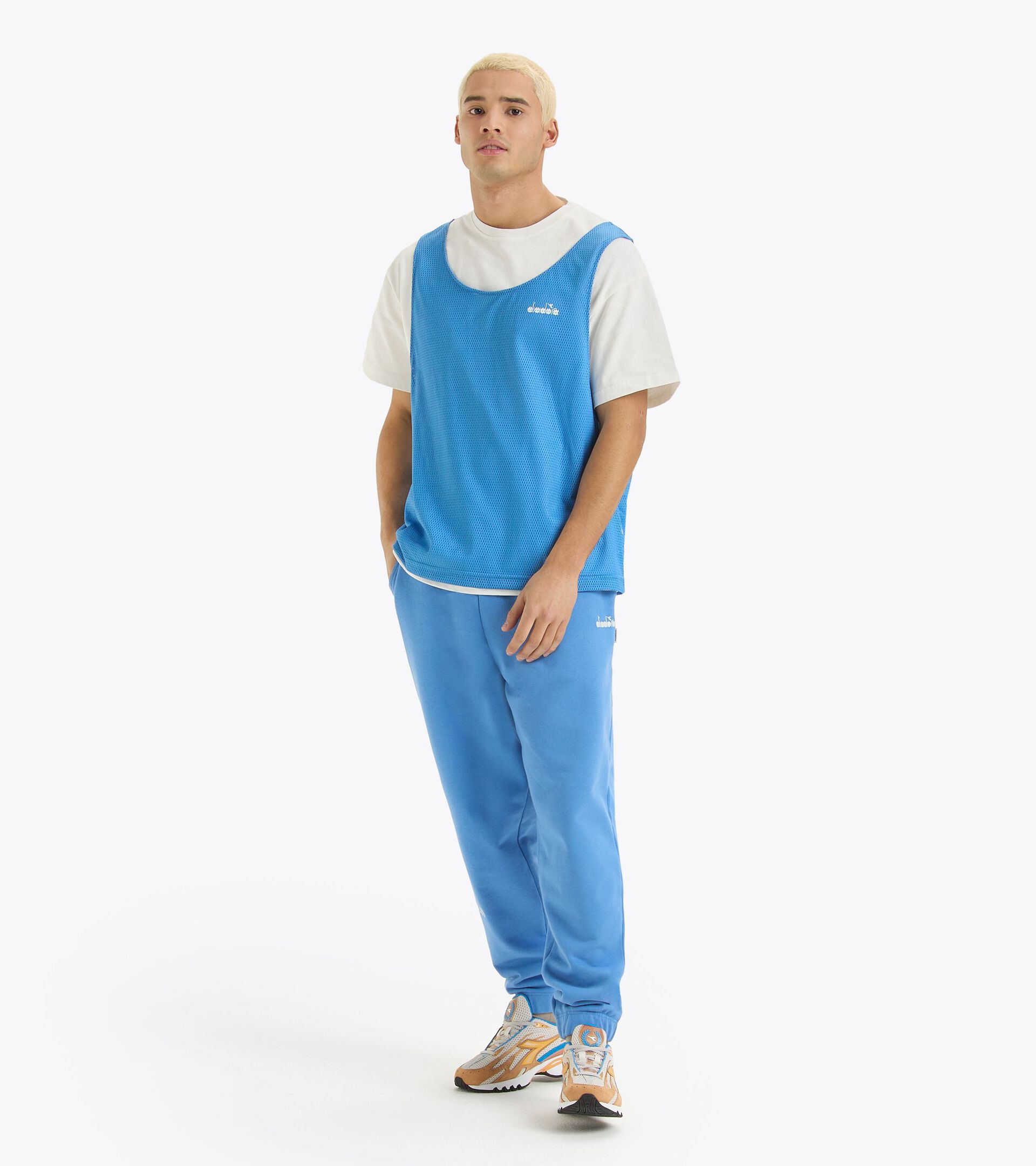 T-Shirt und Trägertop 2 in 1 – made in Italy - genderneutral
 T-SHIRT SS 2-IN-1 LEGACY PACIFIC COAST - Diadora