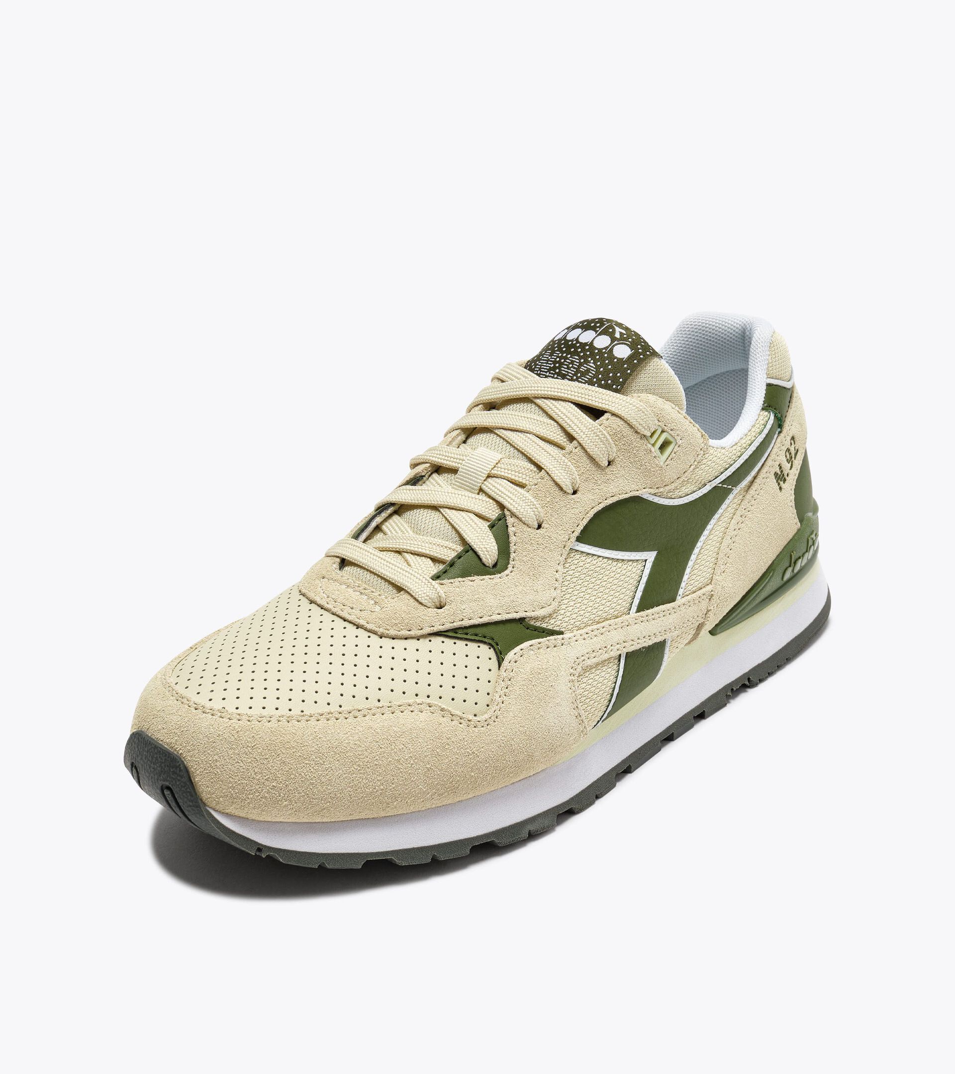 Sports sneakers - All-Gender
 N.92 ADVANCE PESTO - Diadora