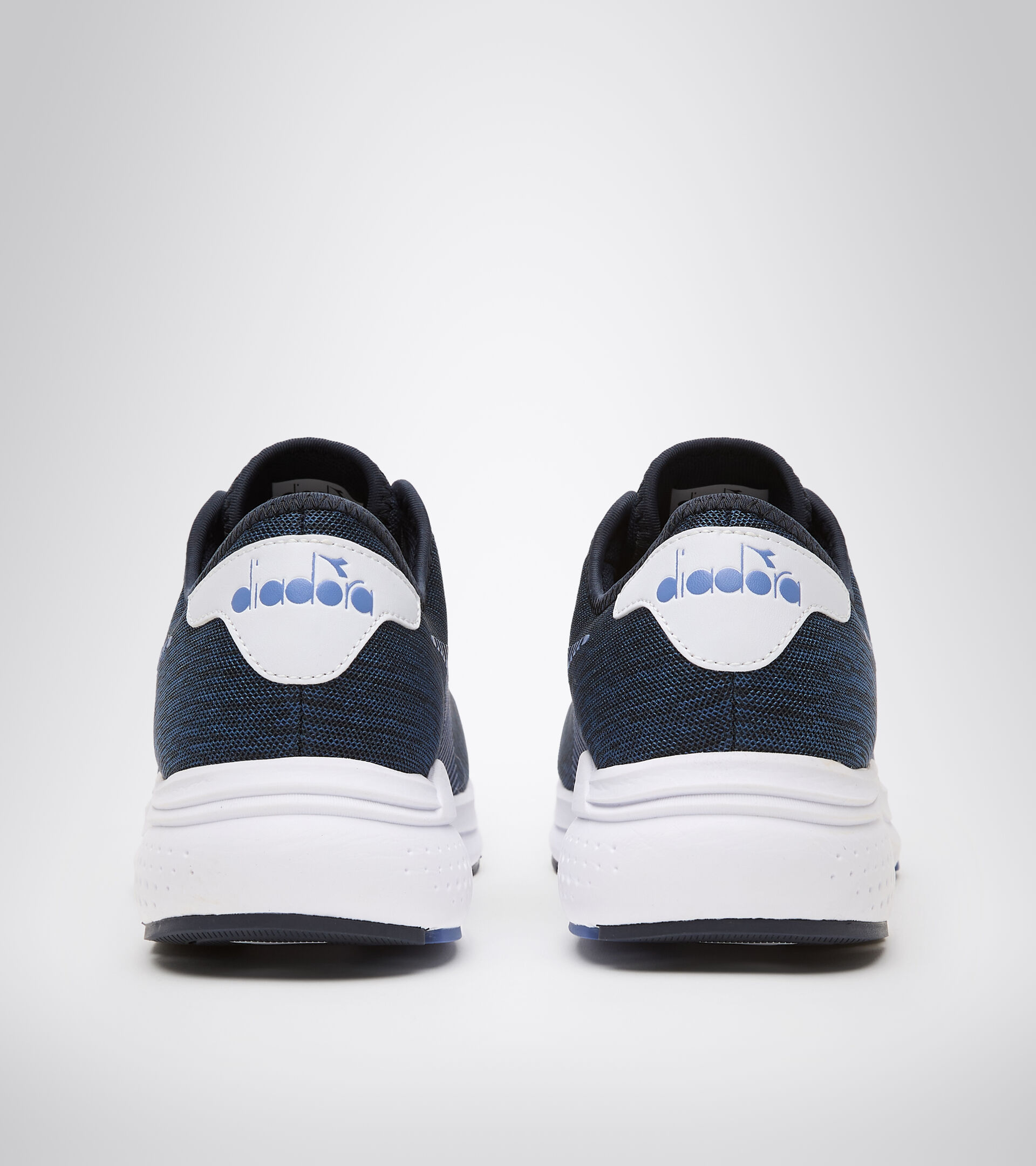 Sports shoes - Men PASSO BLUE CORSAIR/WHITE - Diadora