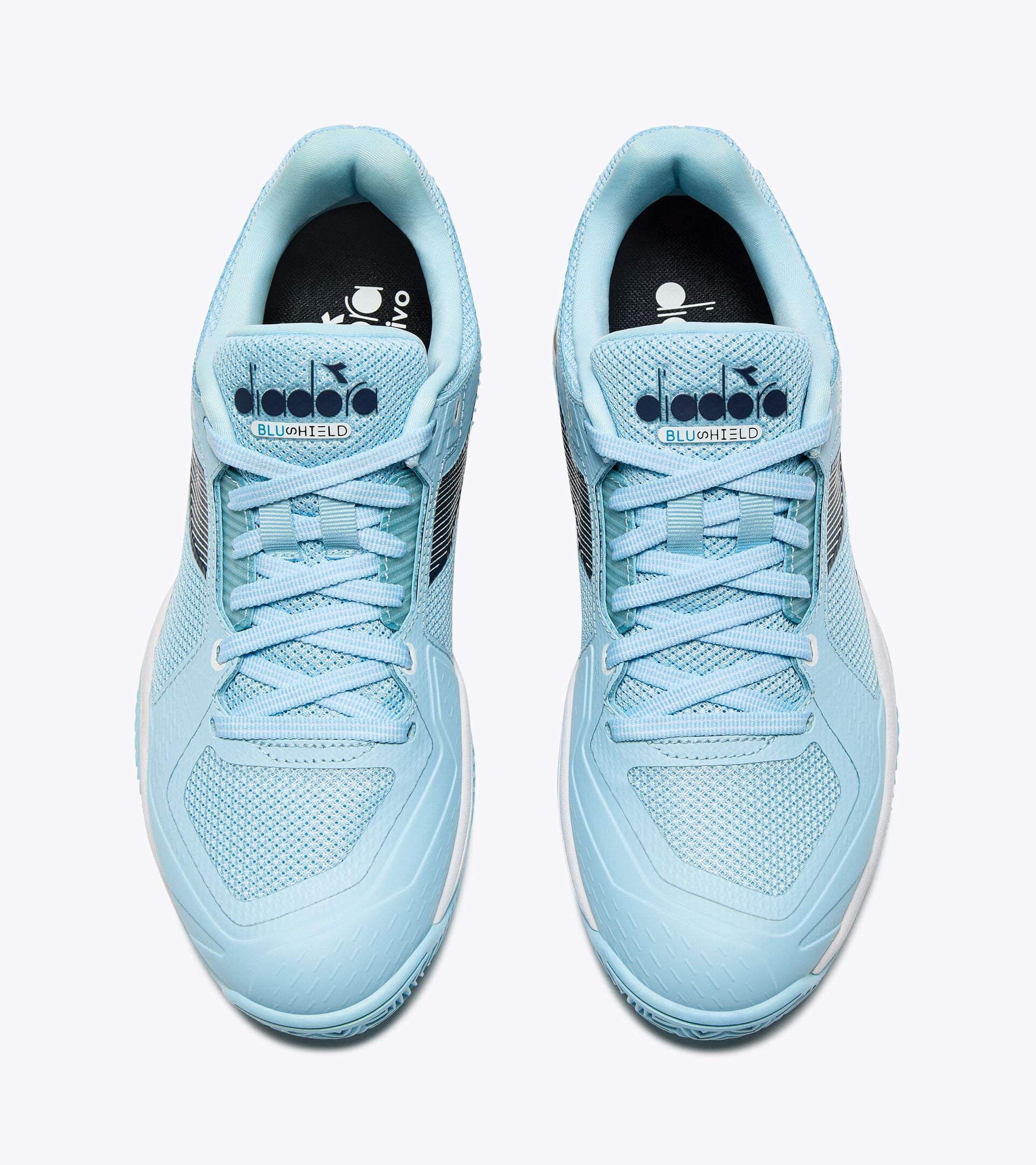 Tennis shoe for clay courts - Protection and cushioning - Women&rsquo;s
 BLUSHIELD TORNEO 3 W CLAY CORYDALIS BLUE/BLACK IRIS - Diadora