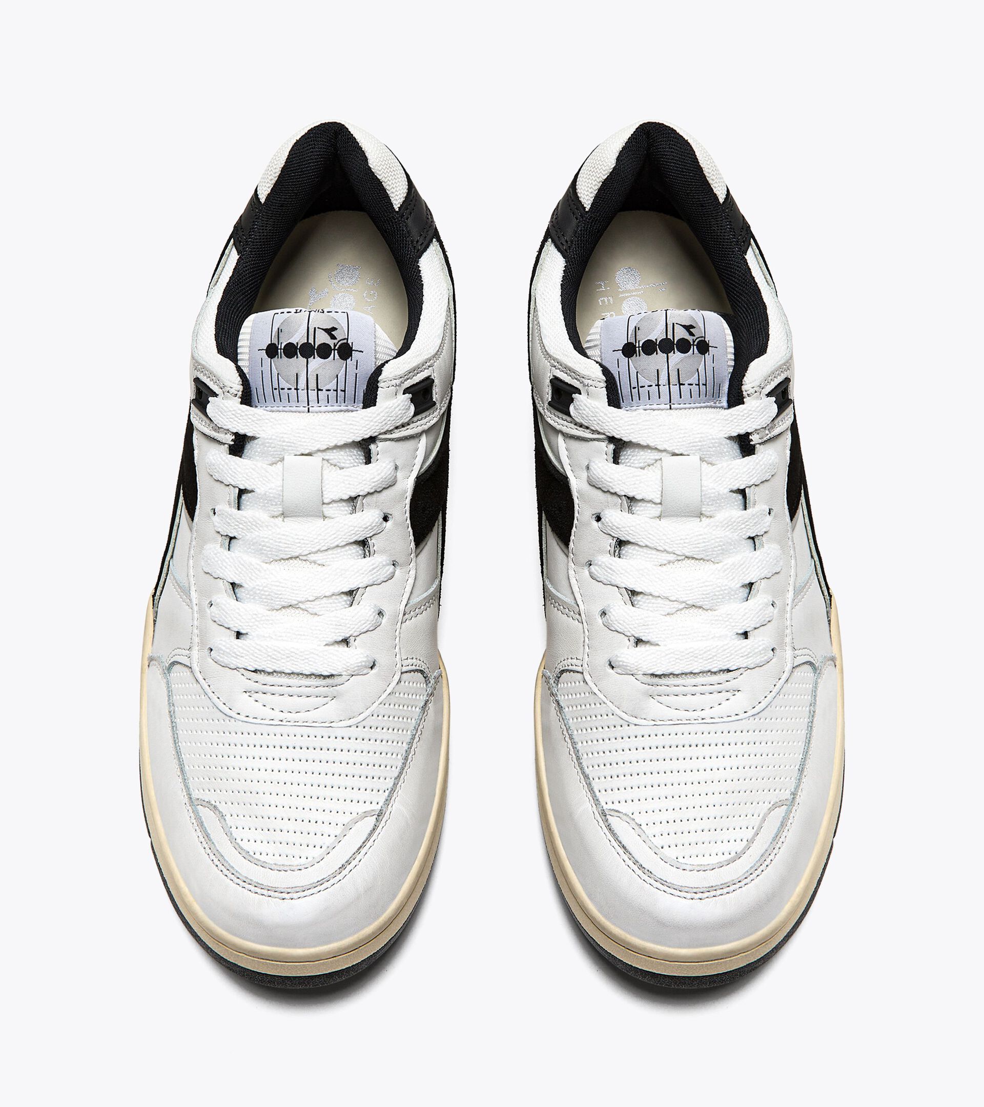 Heritage shoe - Unisex B.560 USED WHITE/BLACK - Diadora
