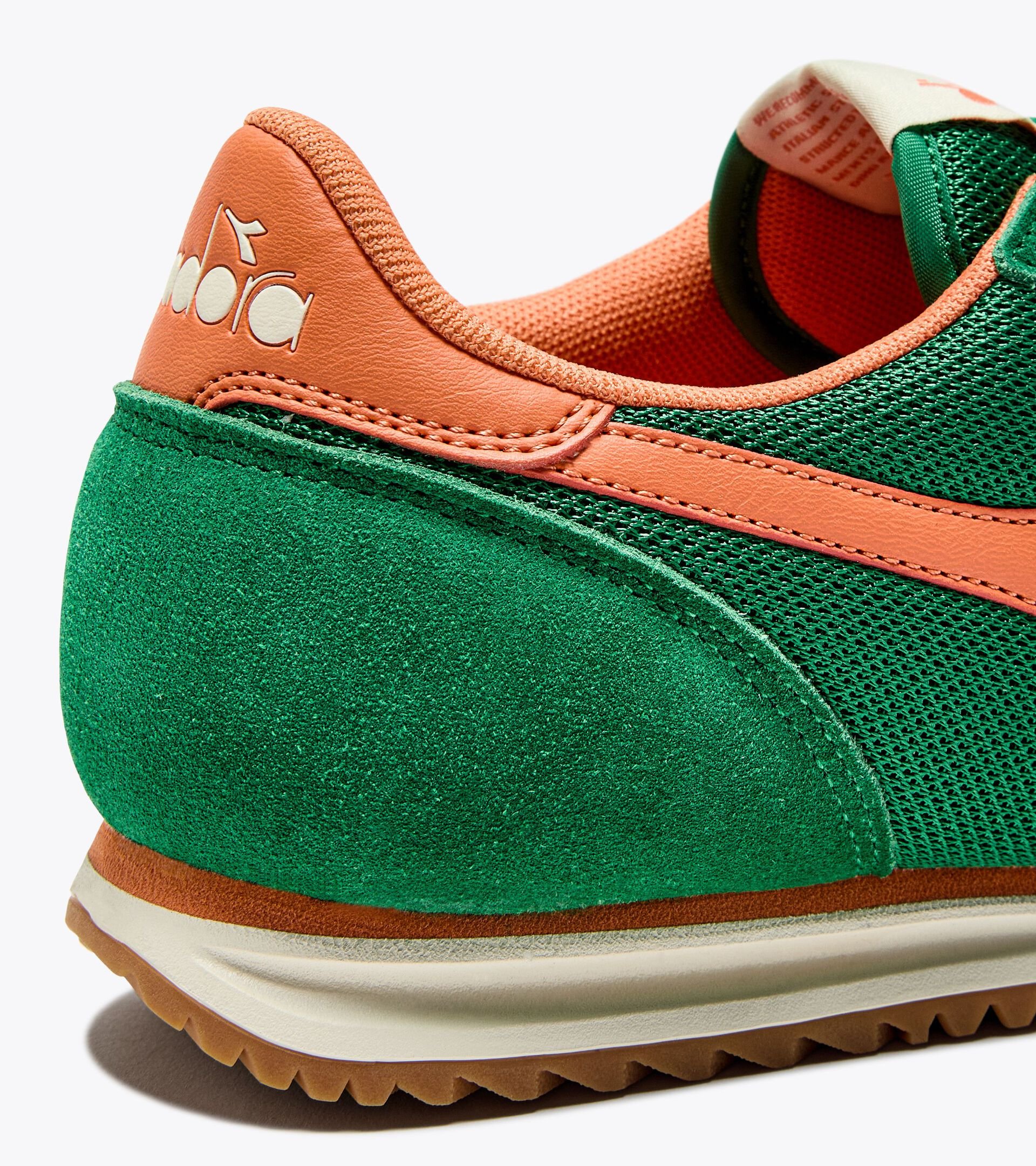 Low-profile suede sneaker - All-gender CROSS GREEN PEAS CREAM - Diadora