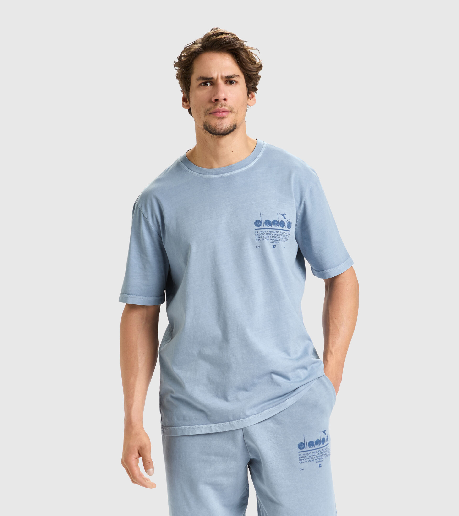 T-shirt en coton biologique - Unisexe T-SHIRT SS MANIFESTO PALETTE CAMPAGNE BLEU - Diadora