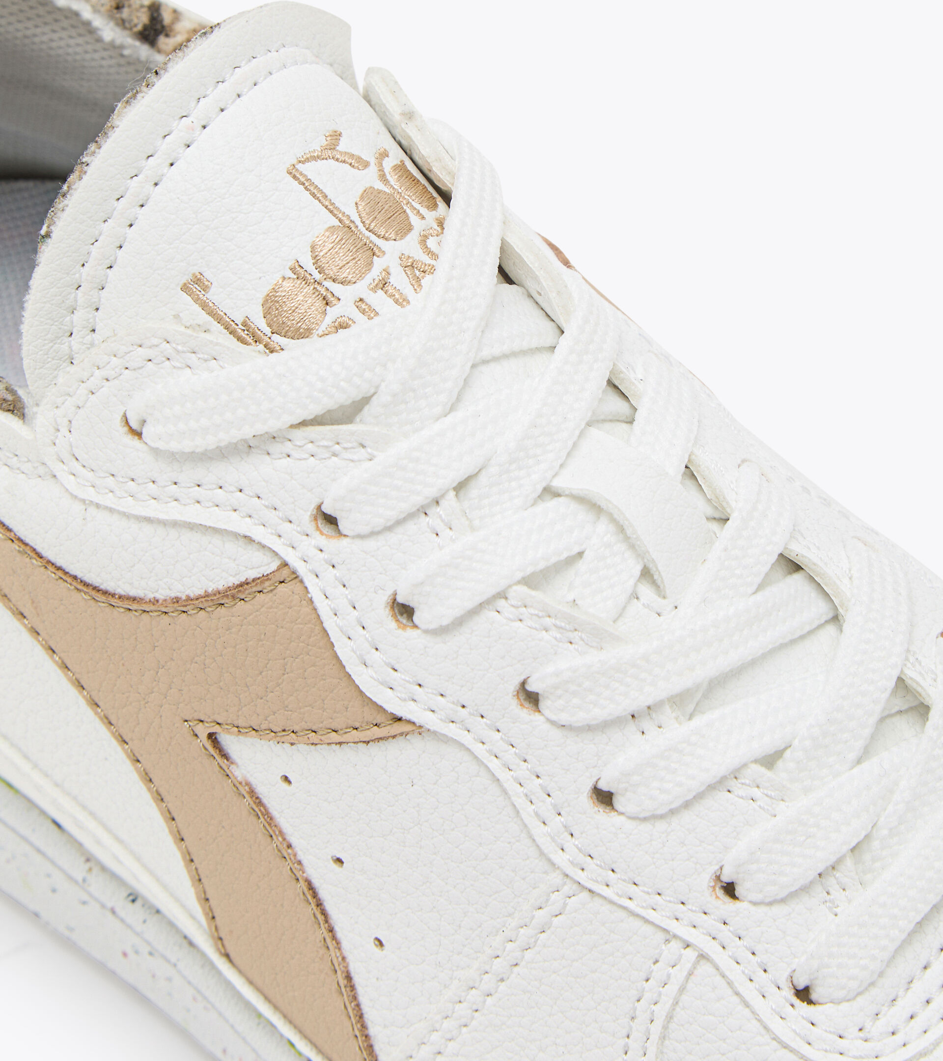 Heritage-Schuh - Unisex MI BASKET ROW CUT 2030 WEISS/WARM SAND - Diadora
