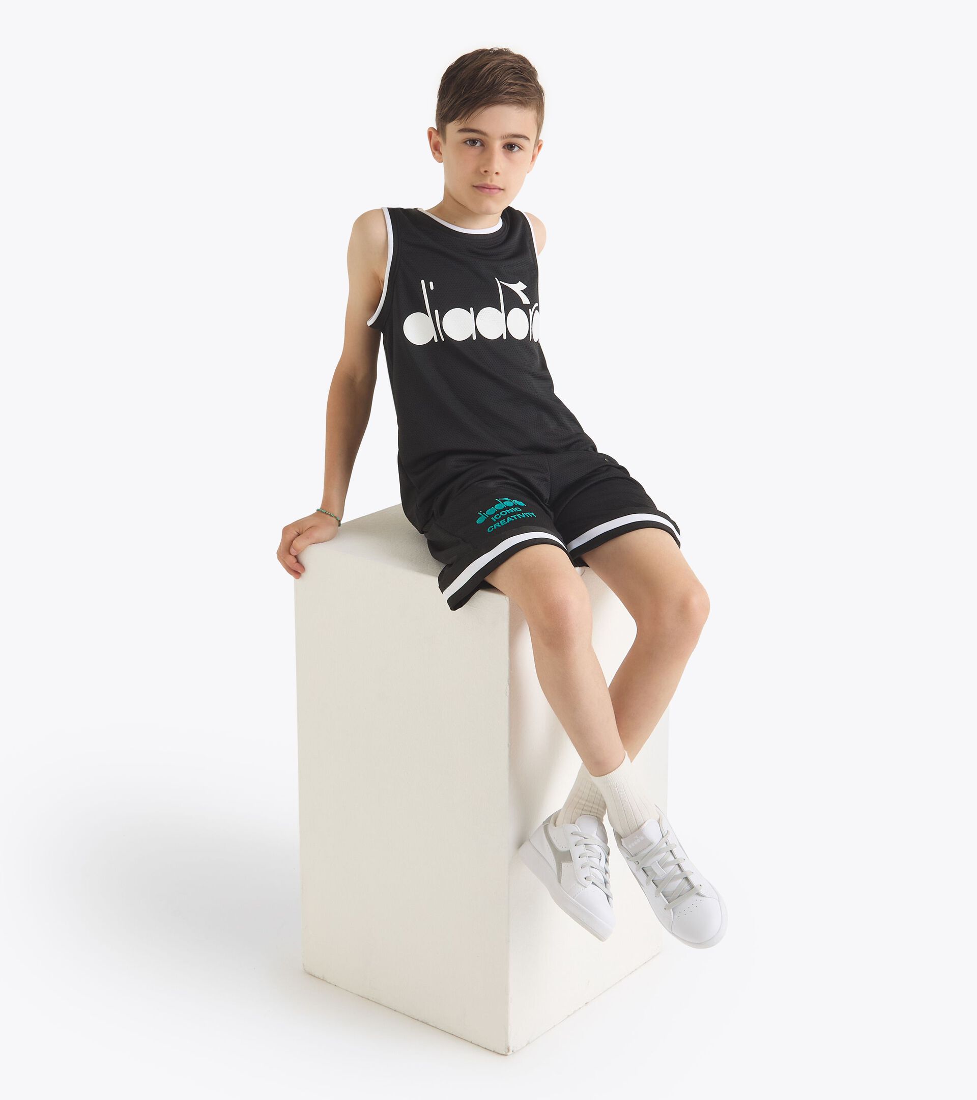 Bermuda - Fit comfort - Boy
 JB. BERMUDA BSKT BALL BLACK - Diadora