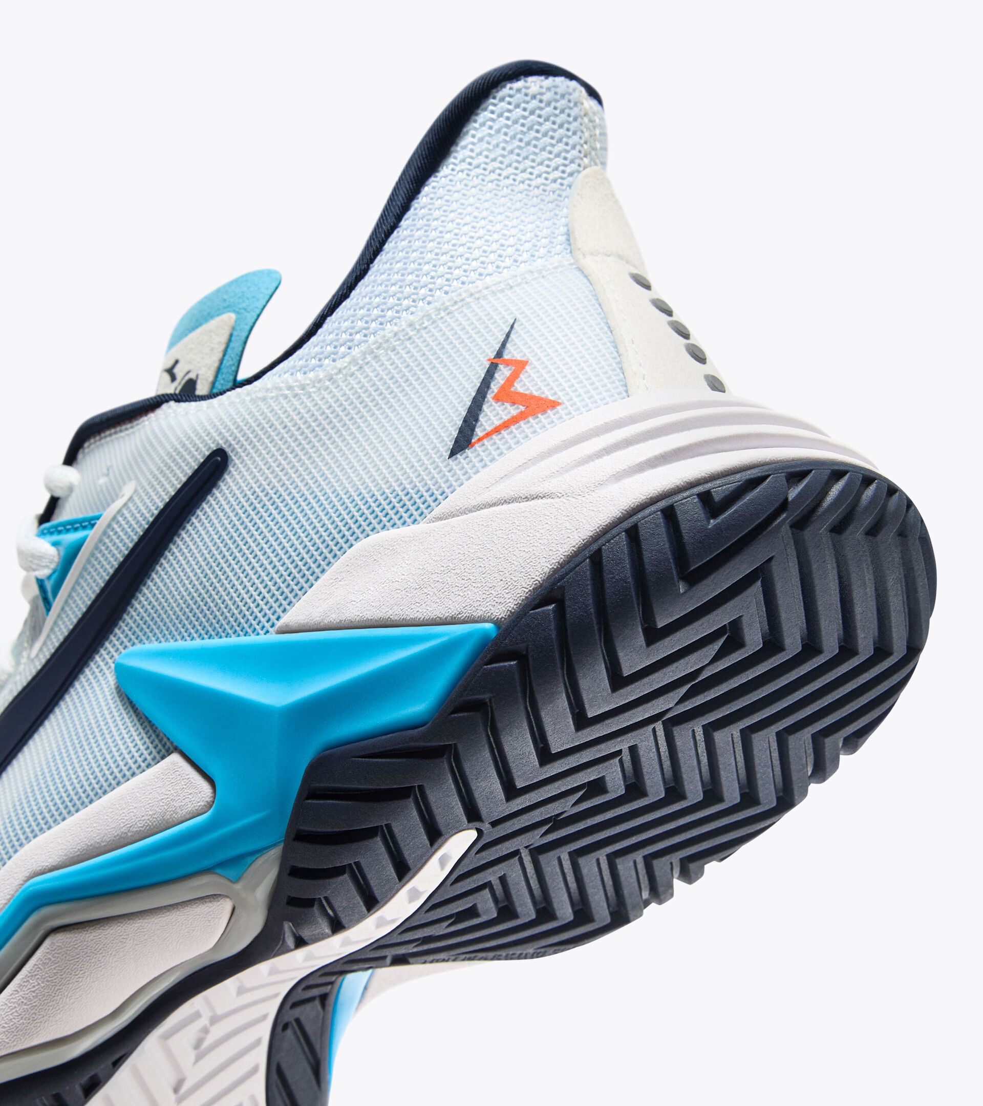 Tennis shoe for hard surfaces and clay courts - Stability - Men&rsquo;s B.ICON 3 AG WHITE/BLUE CORSAIR - Diadora