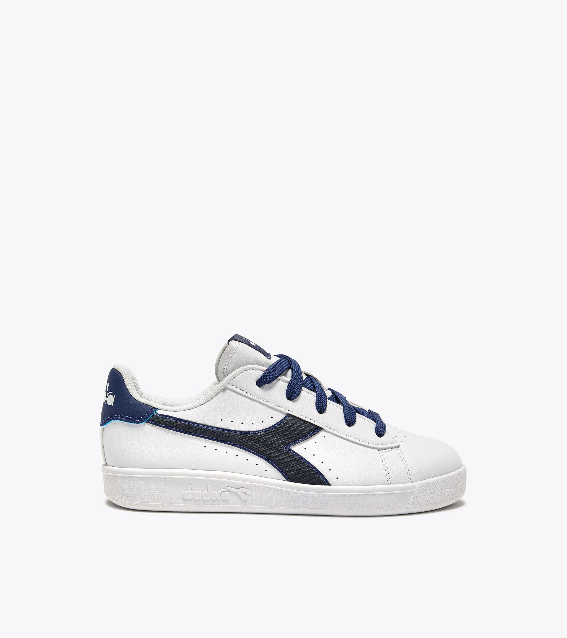 Sports shoe -  8 to 16 years old - All-gender
 GAME P CAMO GS WHITE/BLUE ESTATE/WHITE - Diadora