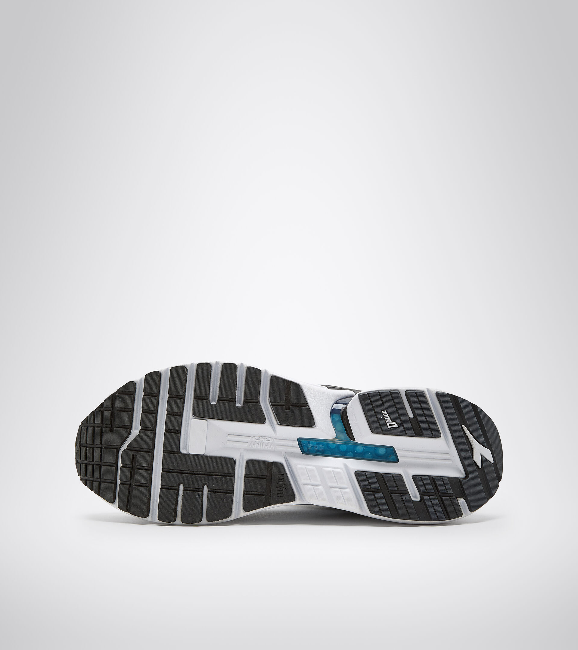 Running shoes - Men MYTHOS BLUSHIELD VIGORE BLACK/WHITE (C7406) - Diadora