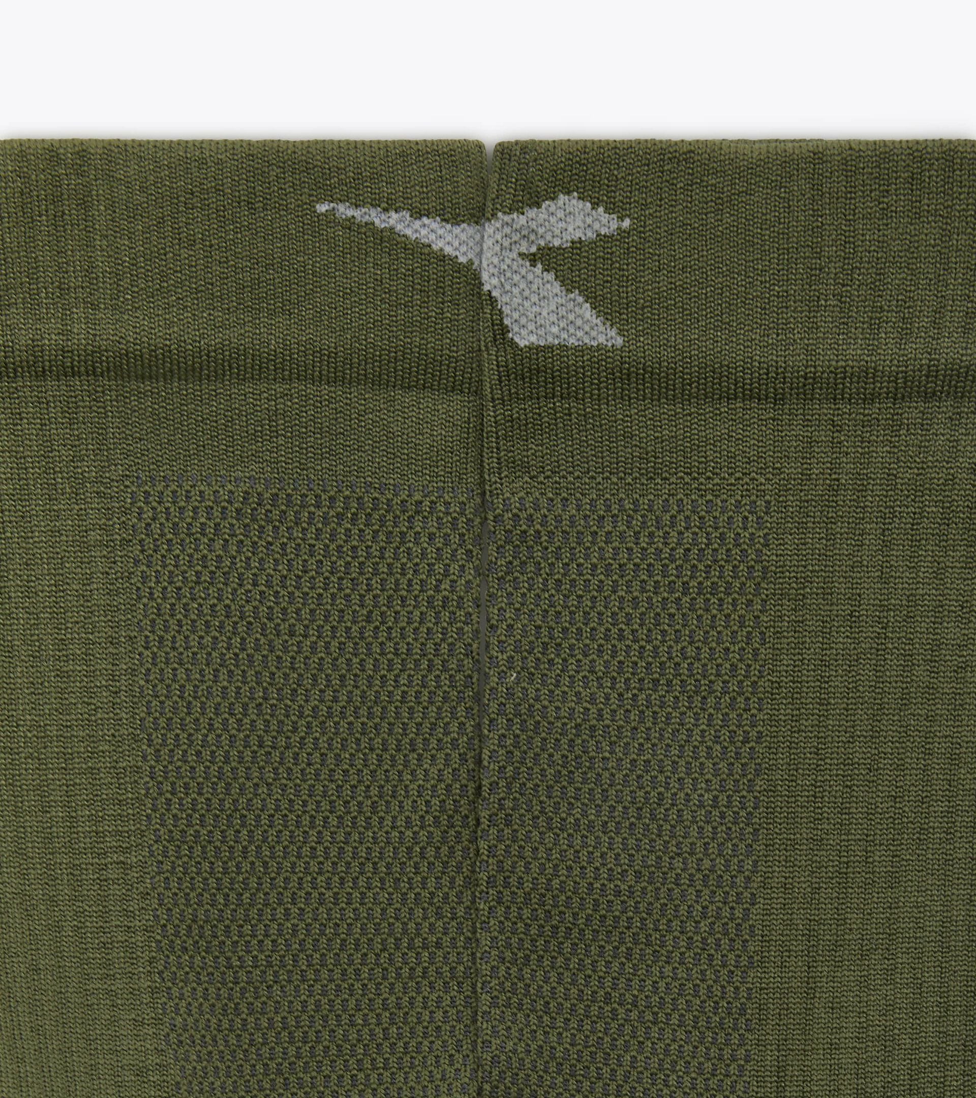 Running socks - All-gender STRATOUNO CREW SOCKS CILANTRO - Diadora