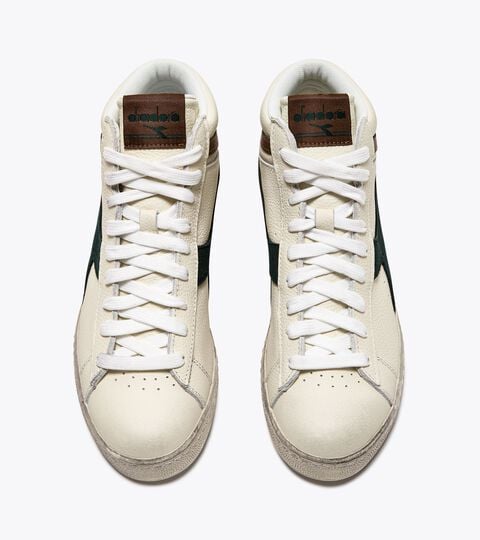 Sporty sneakers - All-Gender GAME L HIGH WAXED SUEDE POP SCARAB - Diadora