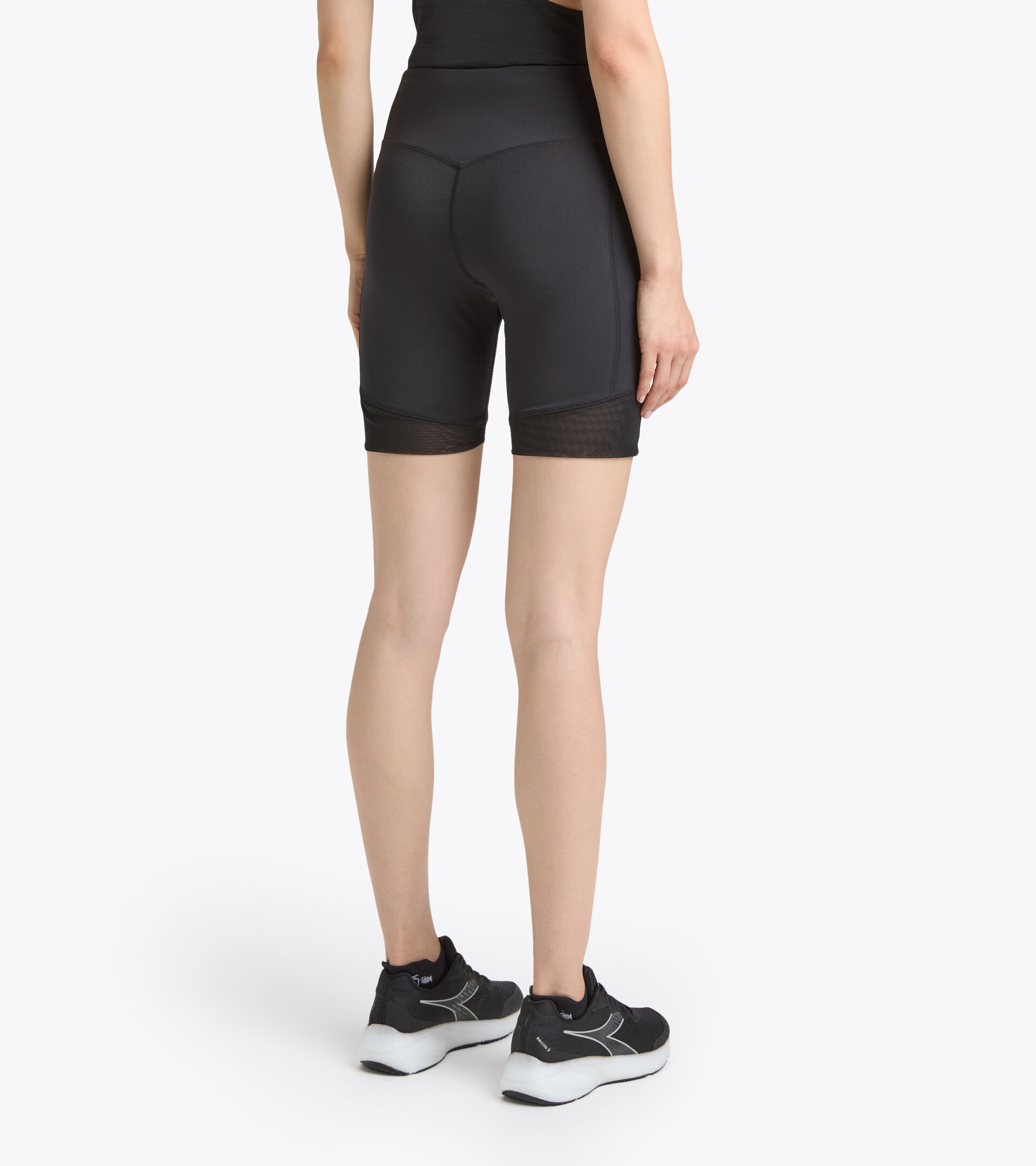 Training shorts - Women’s L. BIKE SHORTS BUDDYFIT BLACK - Diadora