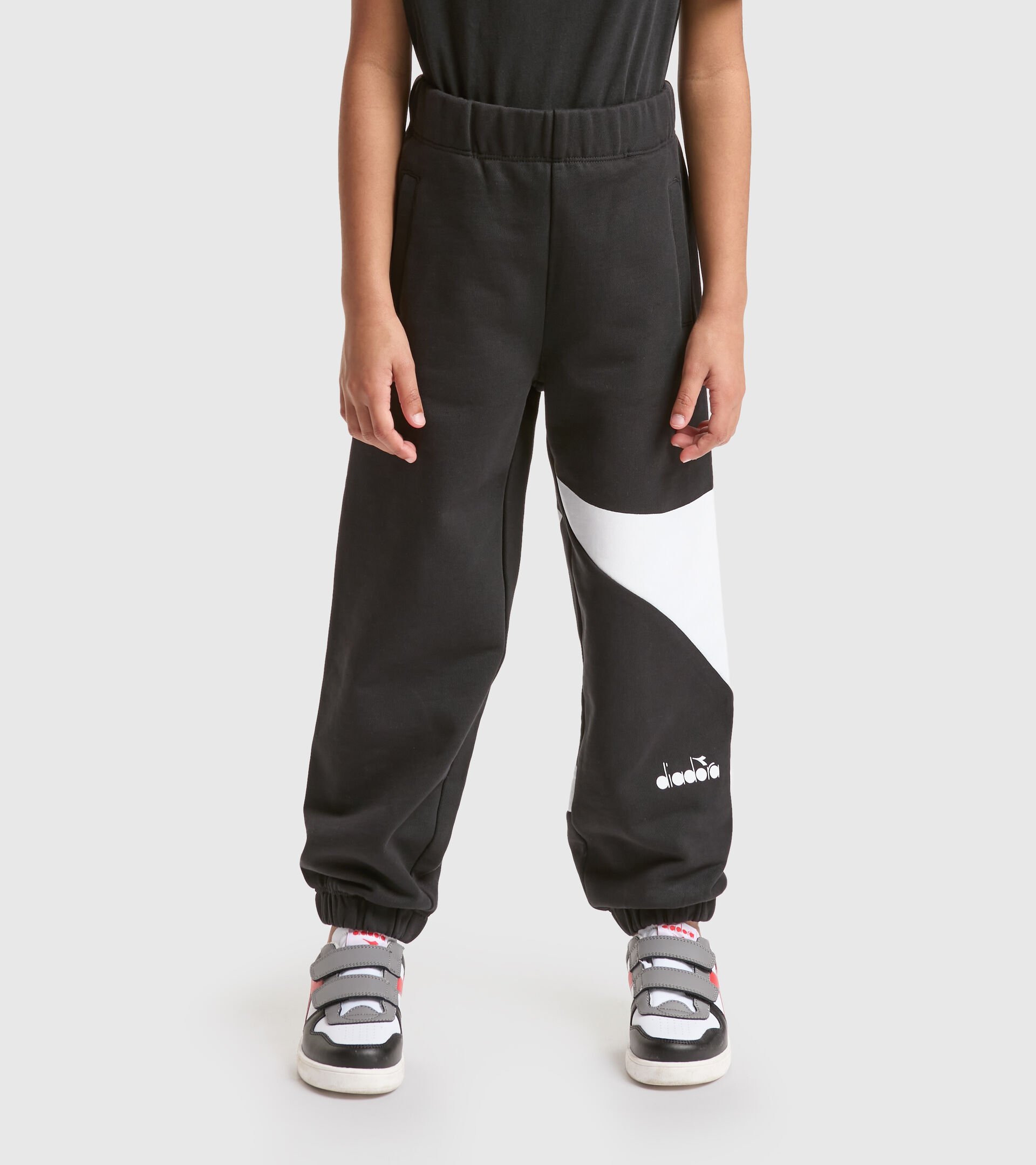 Brushed cotton sports trousers - Unisex JU. JOGGER PANT POWER LOGO BLACK - Diadora