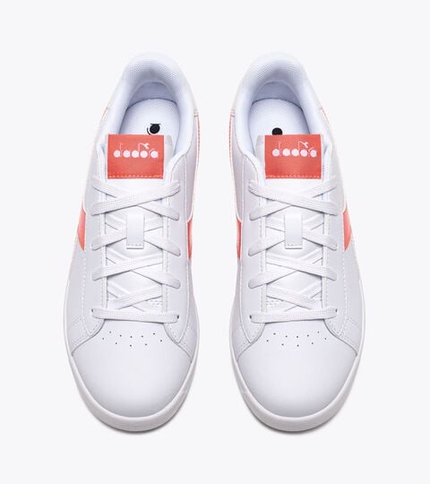 GAME P GS GIRL, FUSION CORAL/WHITE Sports shoes - Youth 8-16 years GAME P GS GIRL FUSION CORAL/WHITE - Diadora