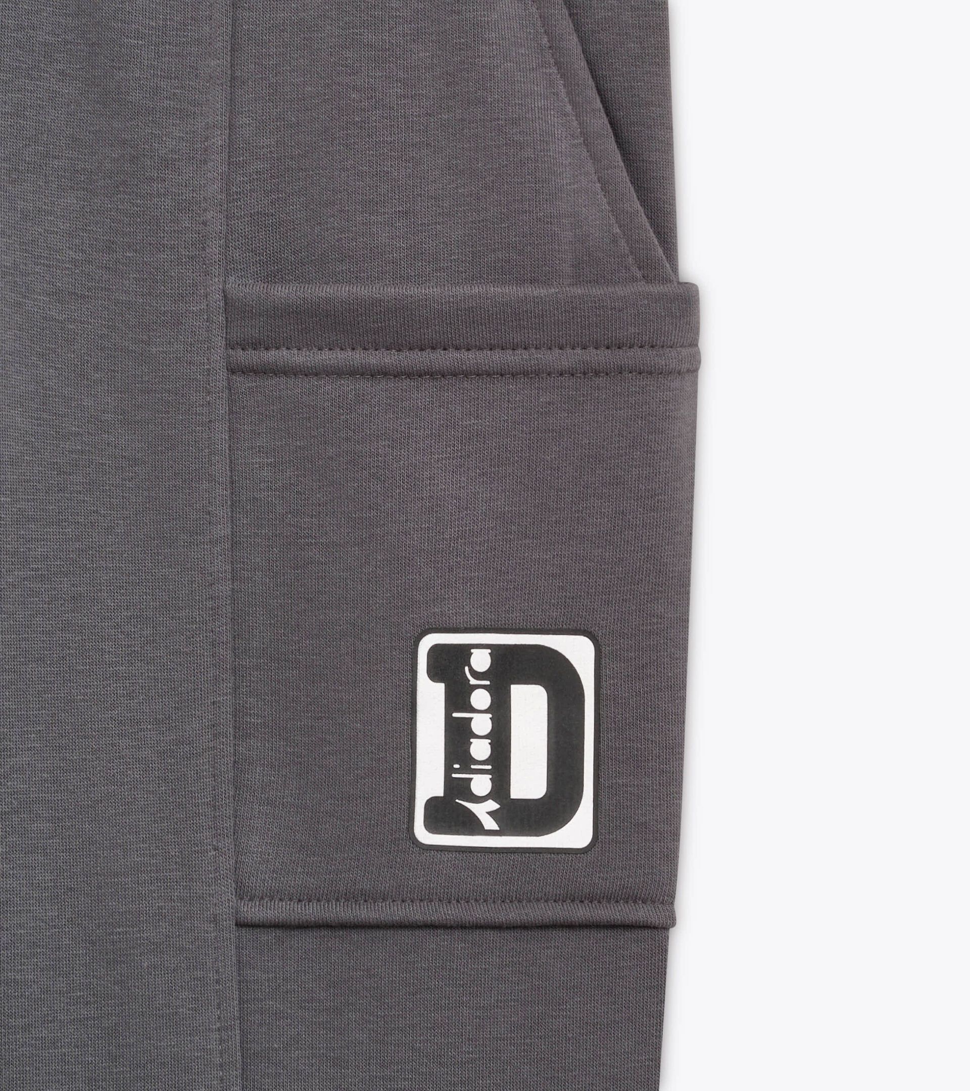 Cargo pants - Boy
 JB. PANTS ESS. SPORTS TURBULENCE - Diadora