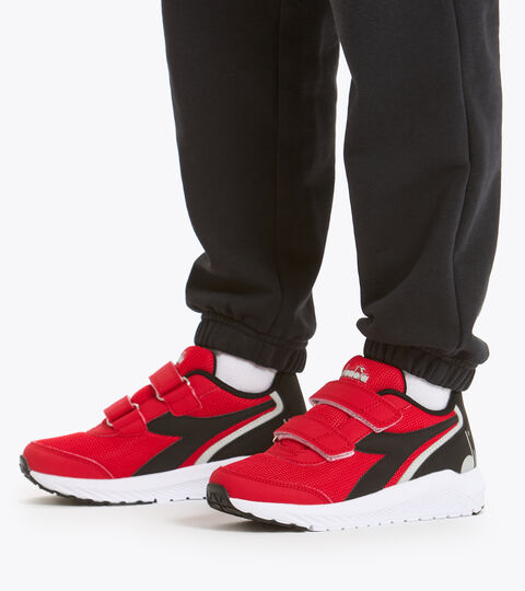 FALCON JR V, HAUT RISQUE ROUGE/NOIR/BLANC Chaussures de running - Unisexe Enfant FALCON JR V HAUT RISQUE ROUGE/NOIR/BLANC - Diadora