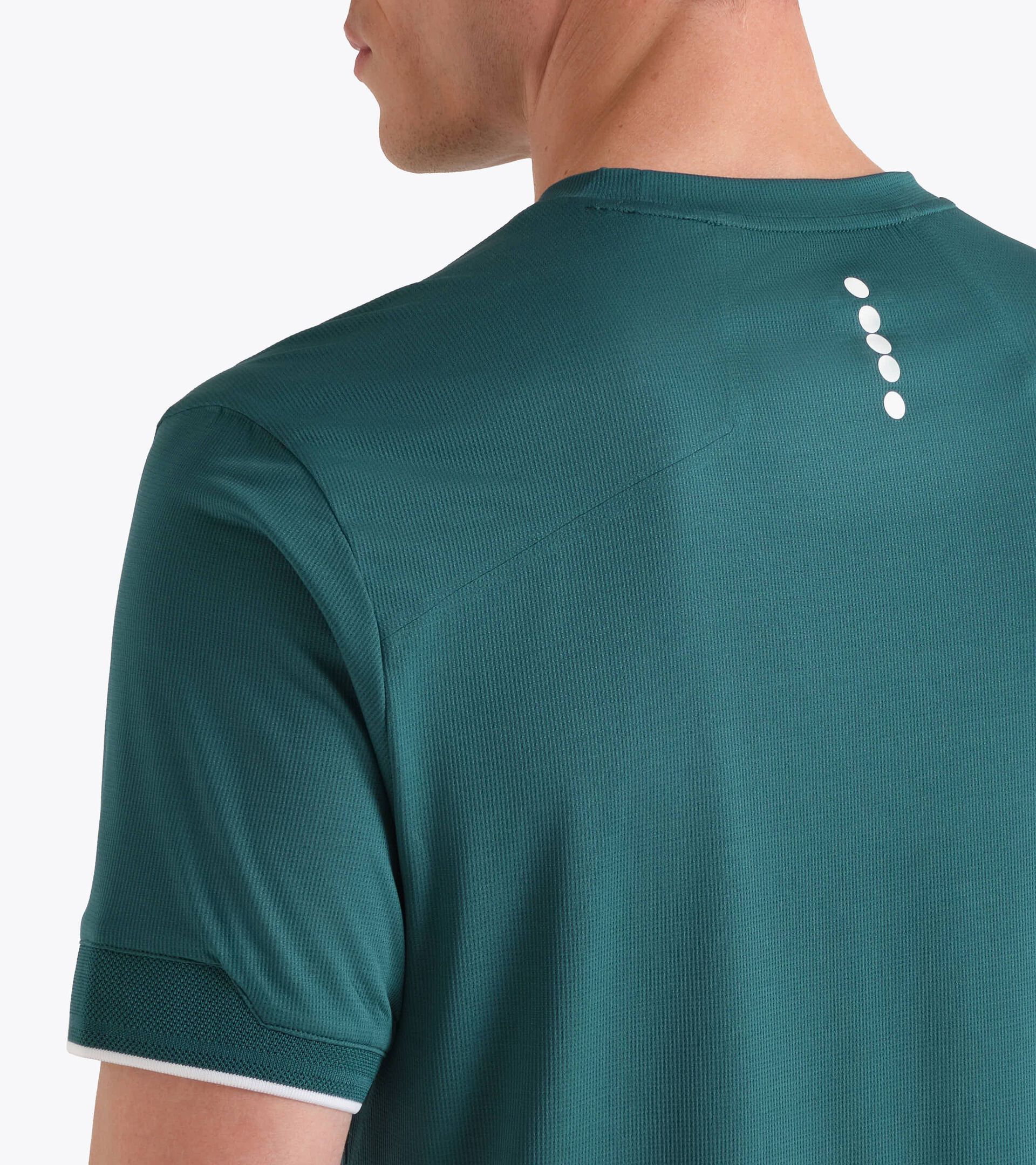 T-shirt &agrave; manches courtes avec technologie FIBRAZERO - Comp&eacute;tition - Homme
 SS T-SHIRT MATCH FIBRAZERO EPICEA OMBRE - Diadora