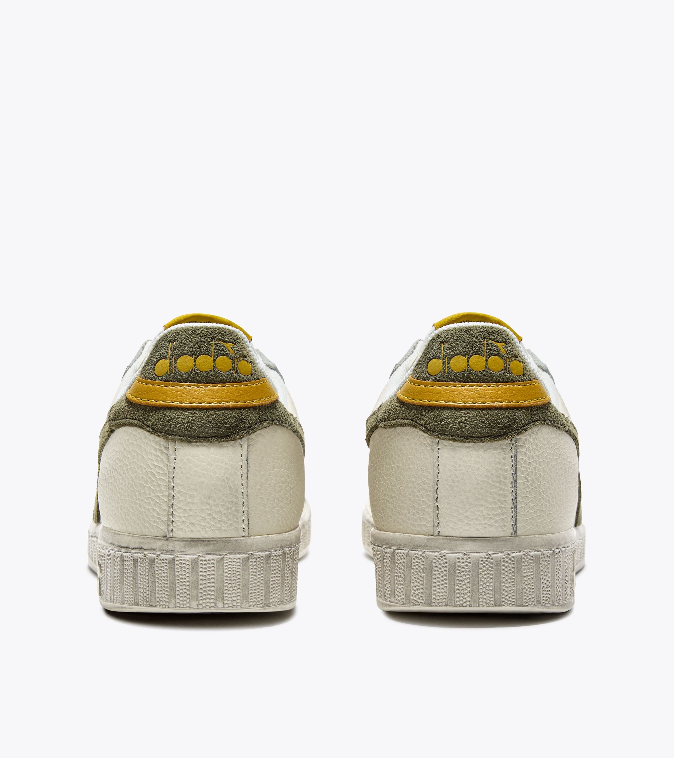 GAME L LOW WAXED SUEDE POP Sporty sneakers - All-Gender - Diadora