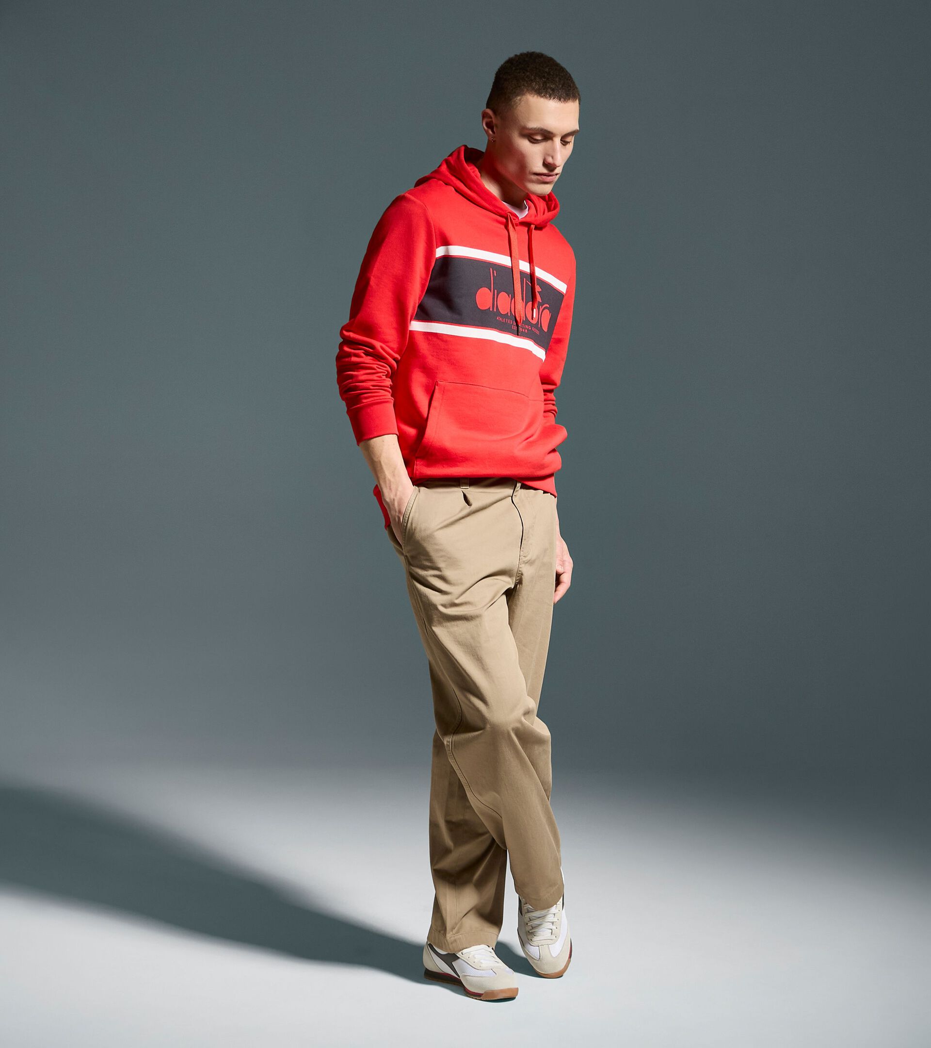 Sudadera con capucha color block - Para todos los g&eacute;neros HOODIE LOGO ROJO INTENSO - Diadora