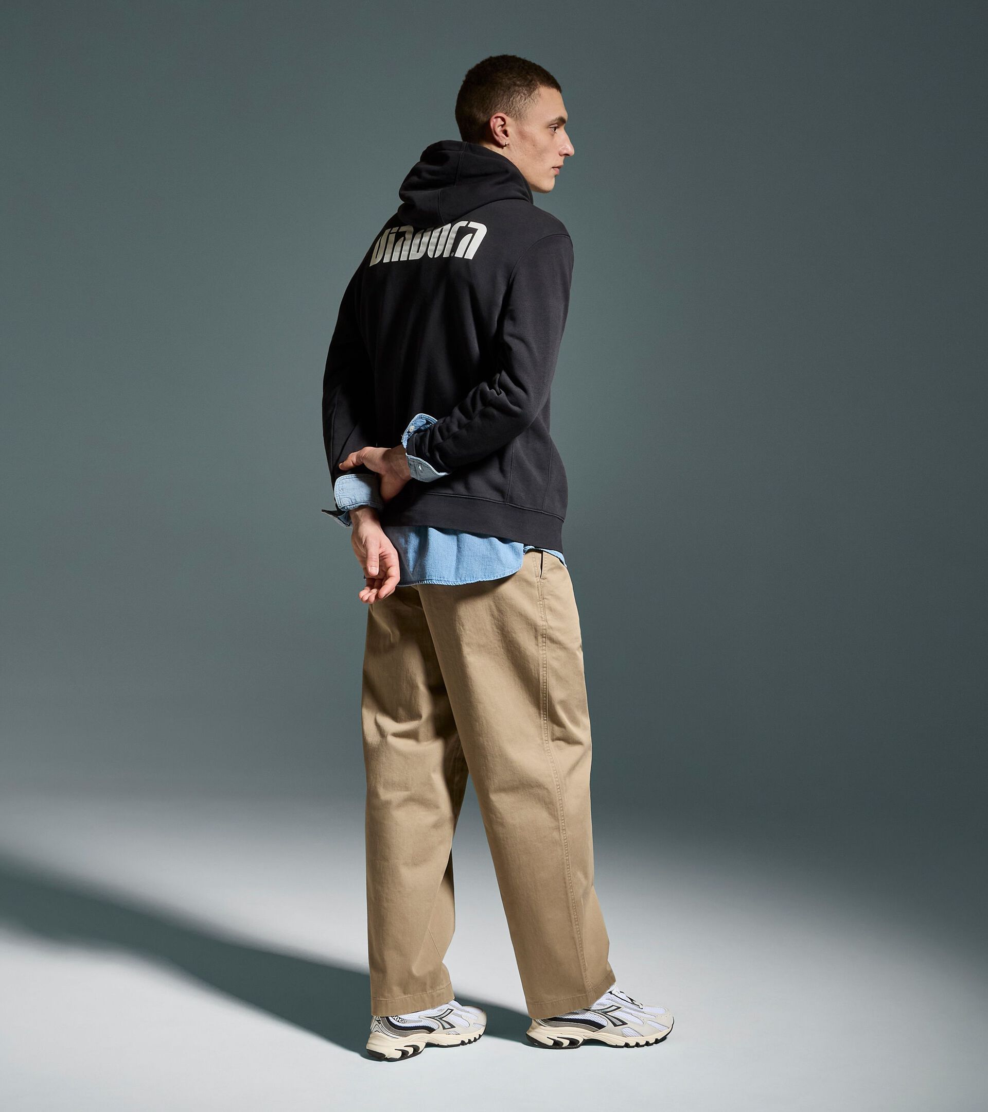 Casual hoodie - All-gender
HOODIE ATHL. LOGO BLACK - Diadora