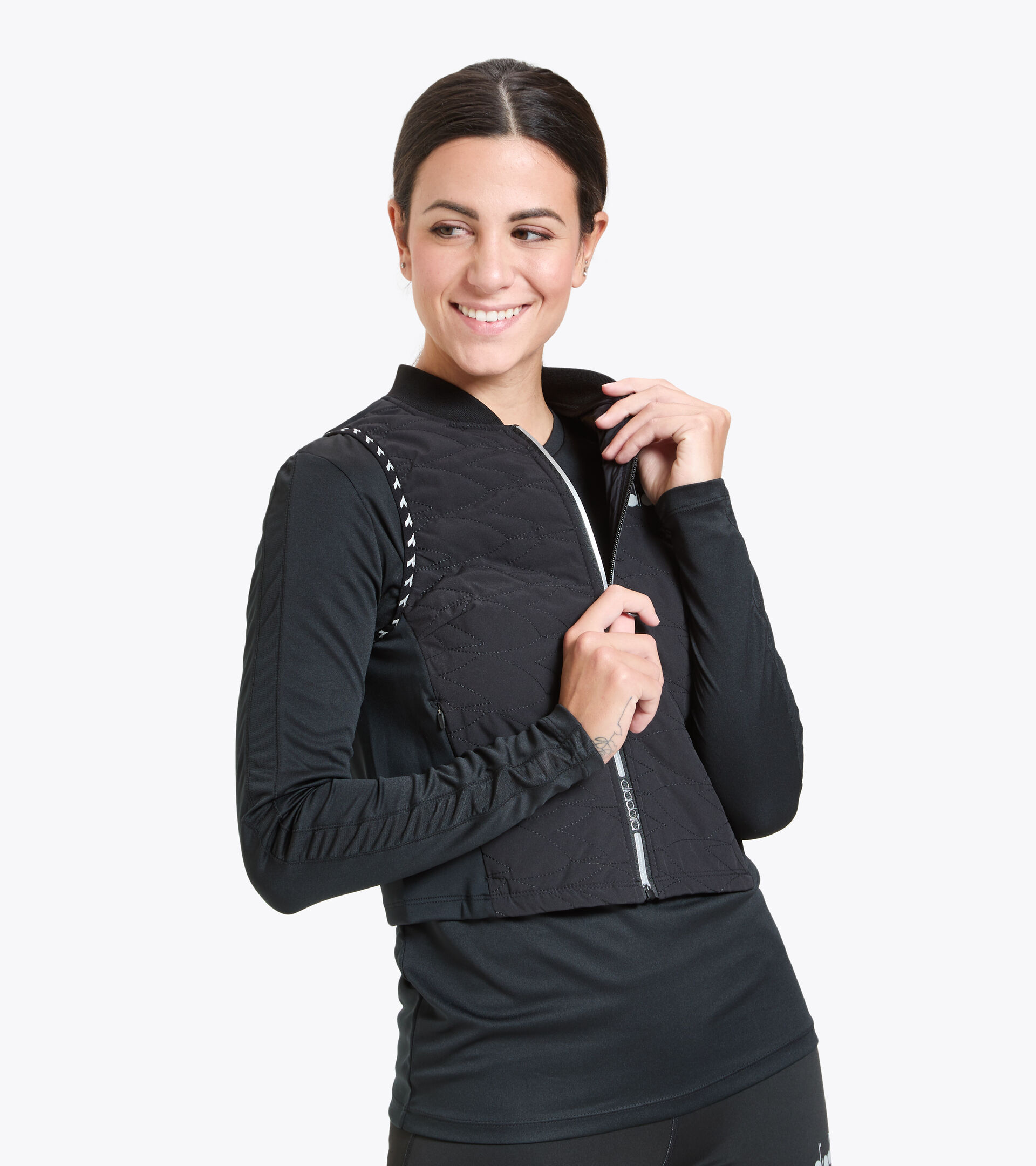 Running windbreaker gilet - Women L. URBAN VEST BE ONE BLACK - Diadora