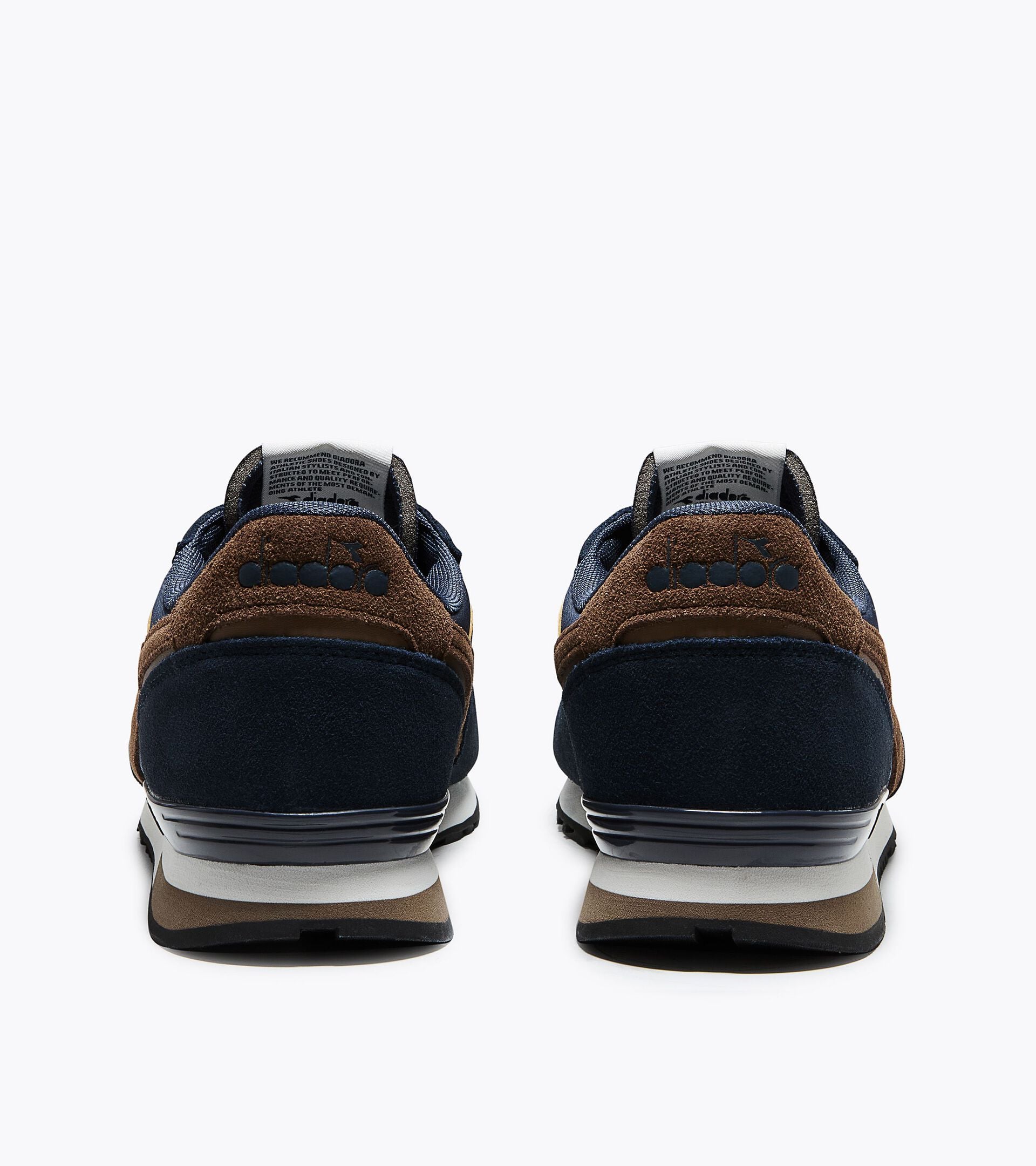 Zapatilla - Para todos los g&eacute;neros CAMARO TRIPLE M2 AZUL TOTAL ECLIPSE - Diadora