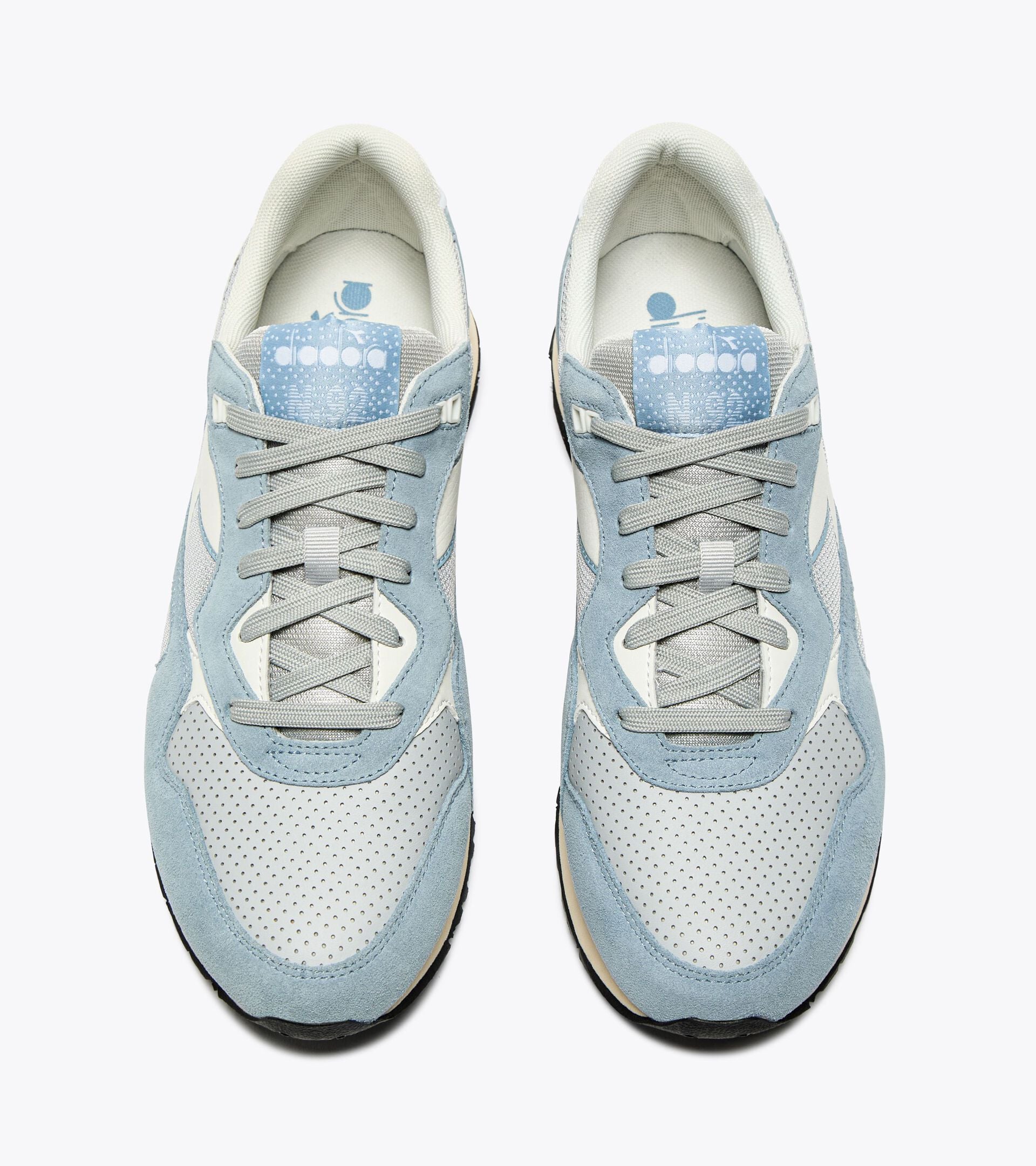 Zapatilla deportiva - Para todos los g&eacute;neros N.92 ADVANCE CELESTIAL BLUE/LUNAR ROCK - Diadora